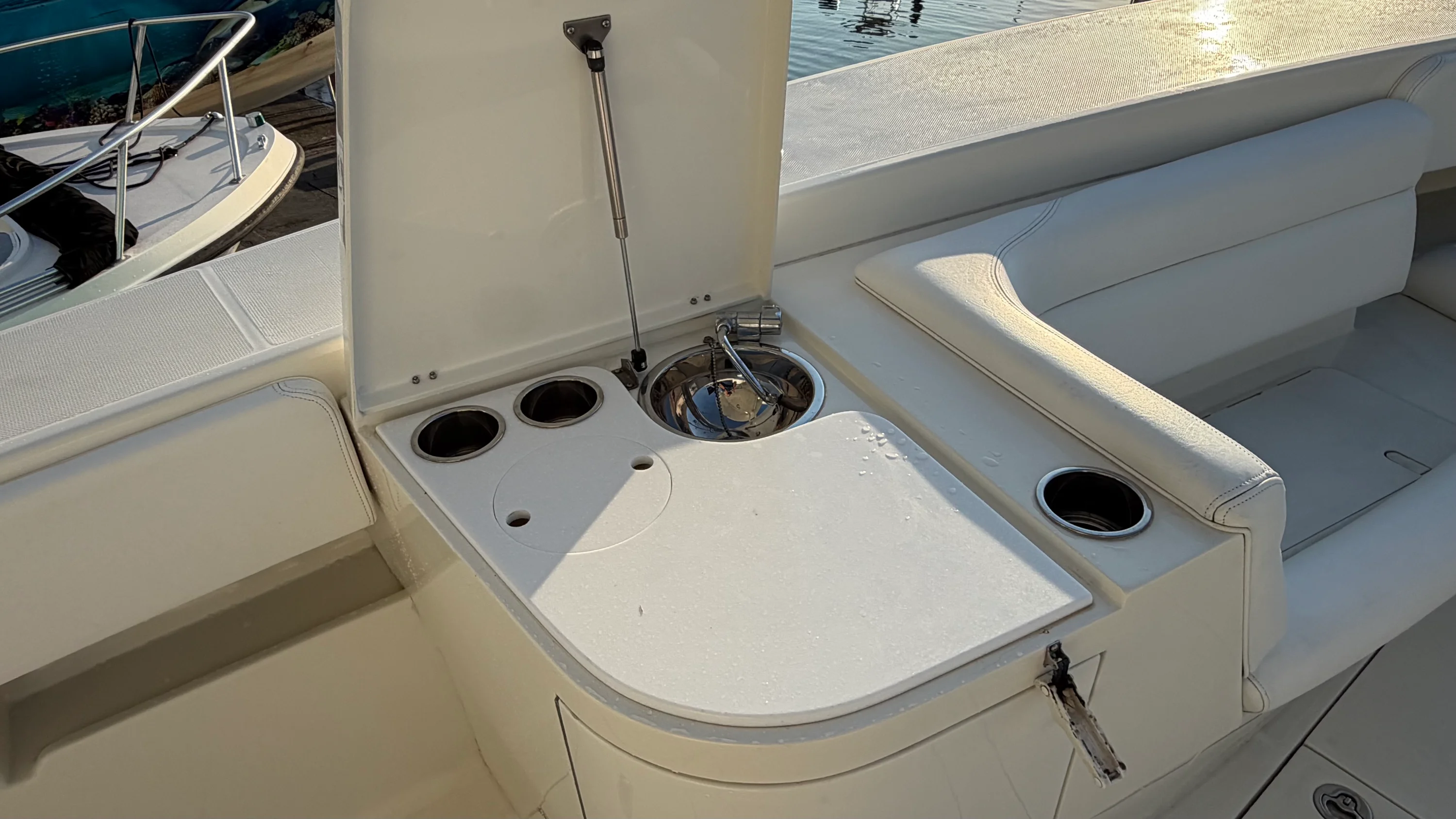 2012 SeaVee 39 LE Image Thumbnail #55