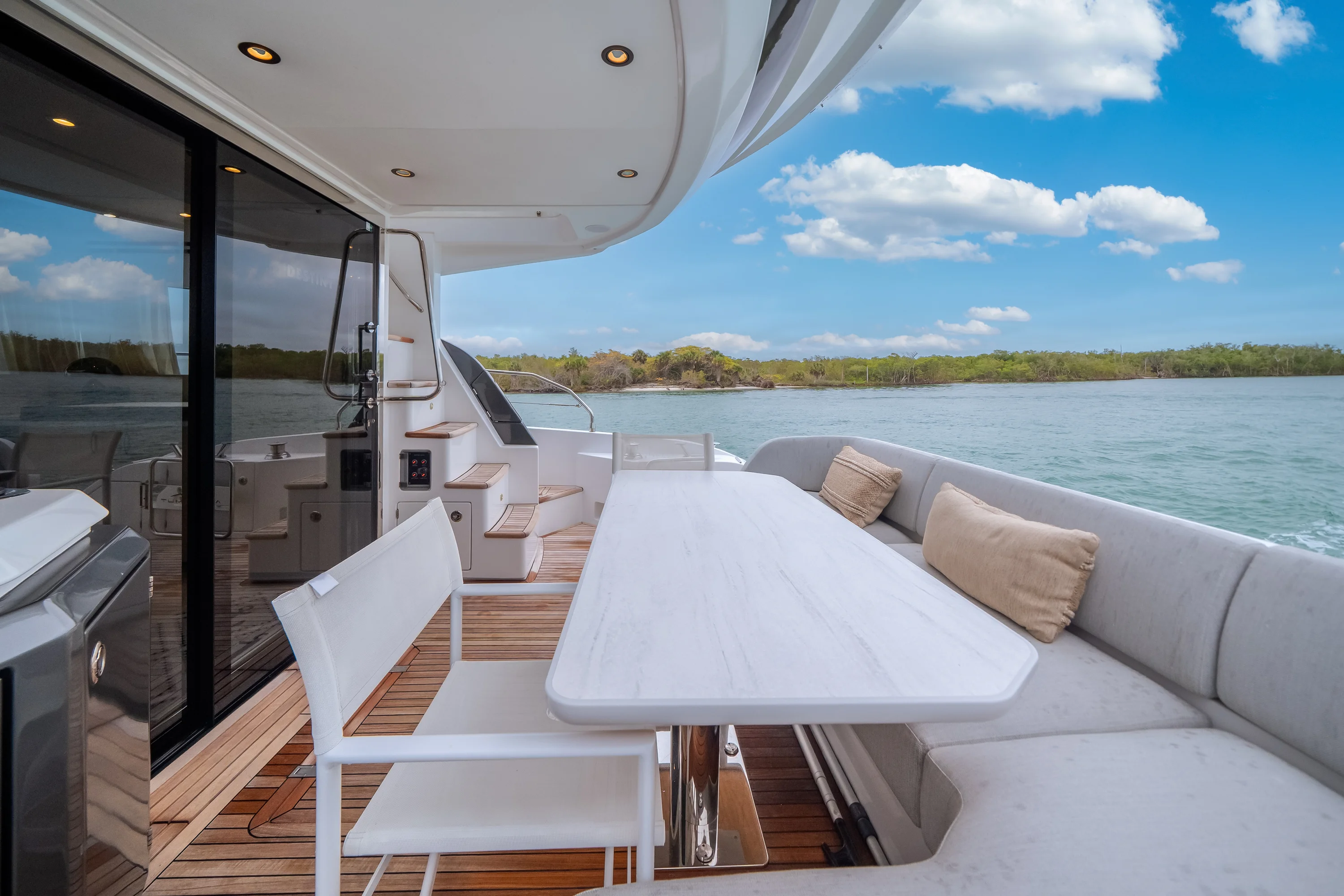 2023 Azimut 53 FLY Image Thumbnail #42