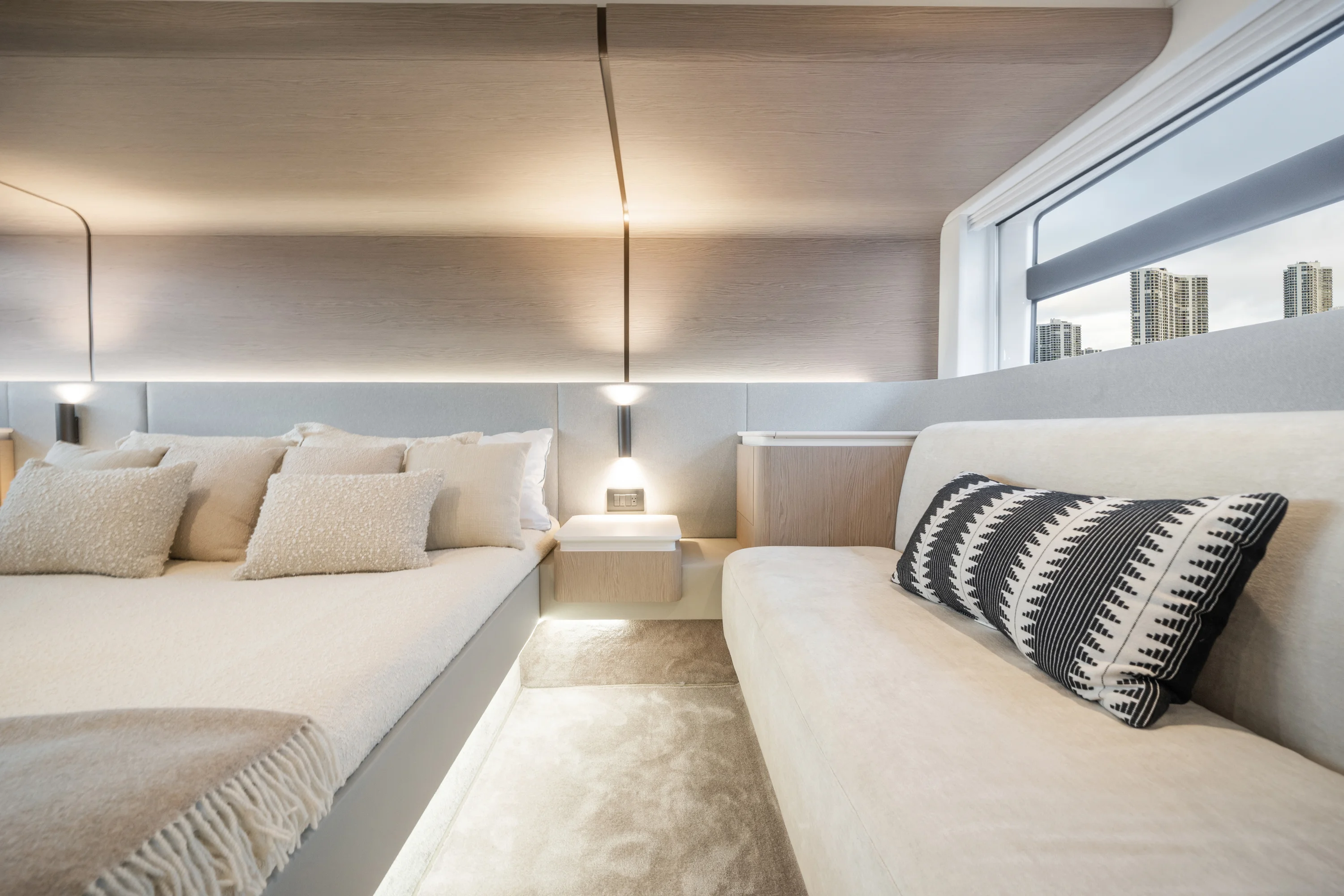 2023 Azimut 53 FLY Image Thumbnail #23