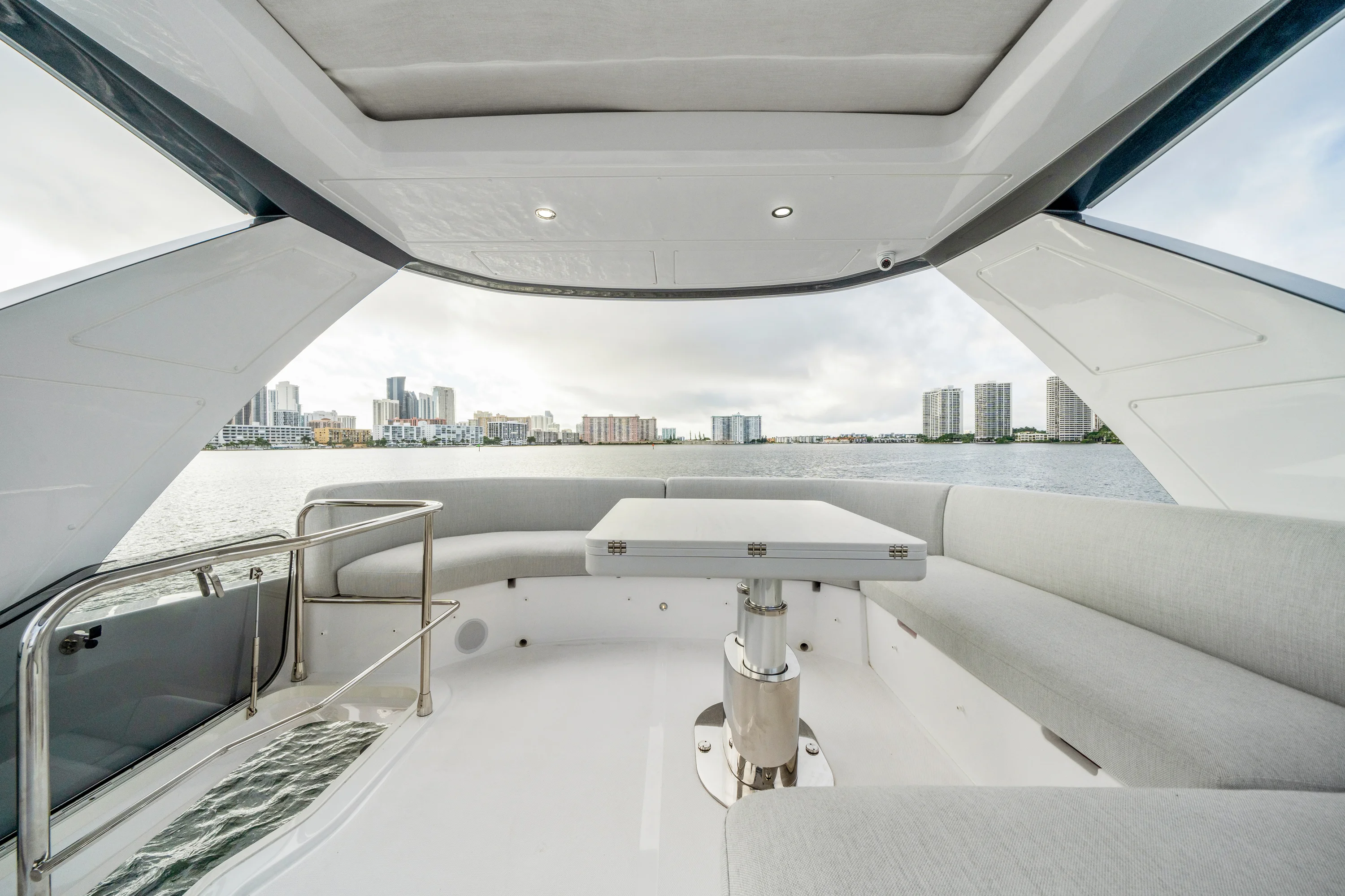 2023 Azimut 53 FLY Image Thumbnail #49