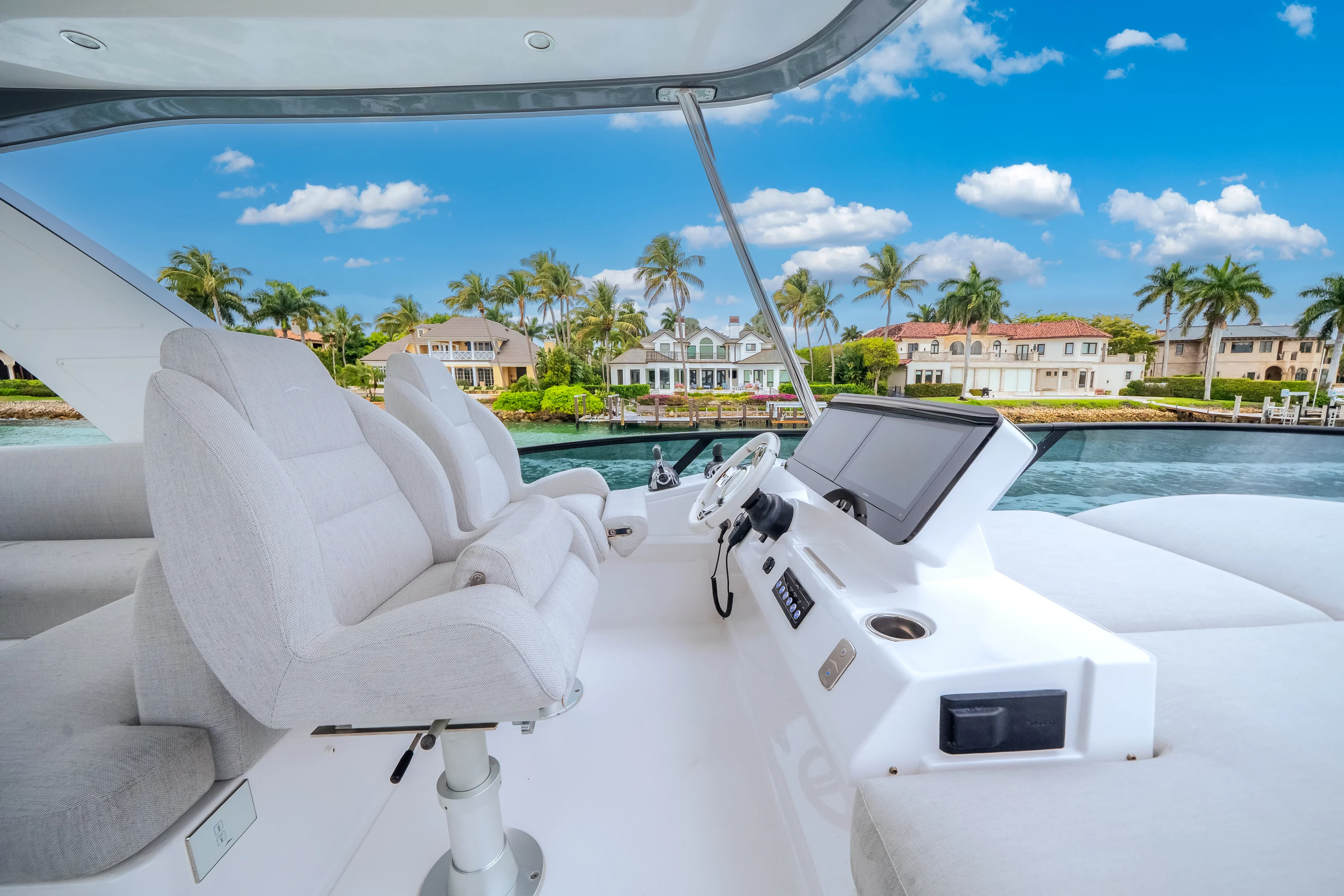 2023 Azimut 53 FLY Image Thumbnail #56