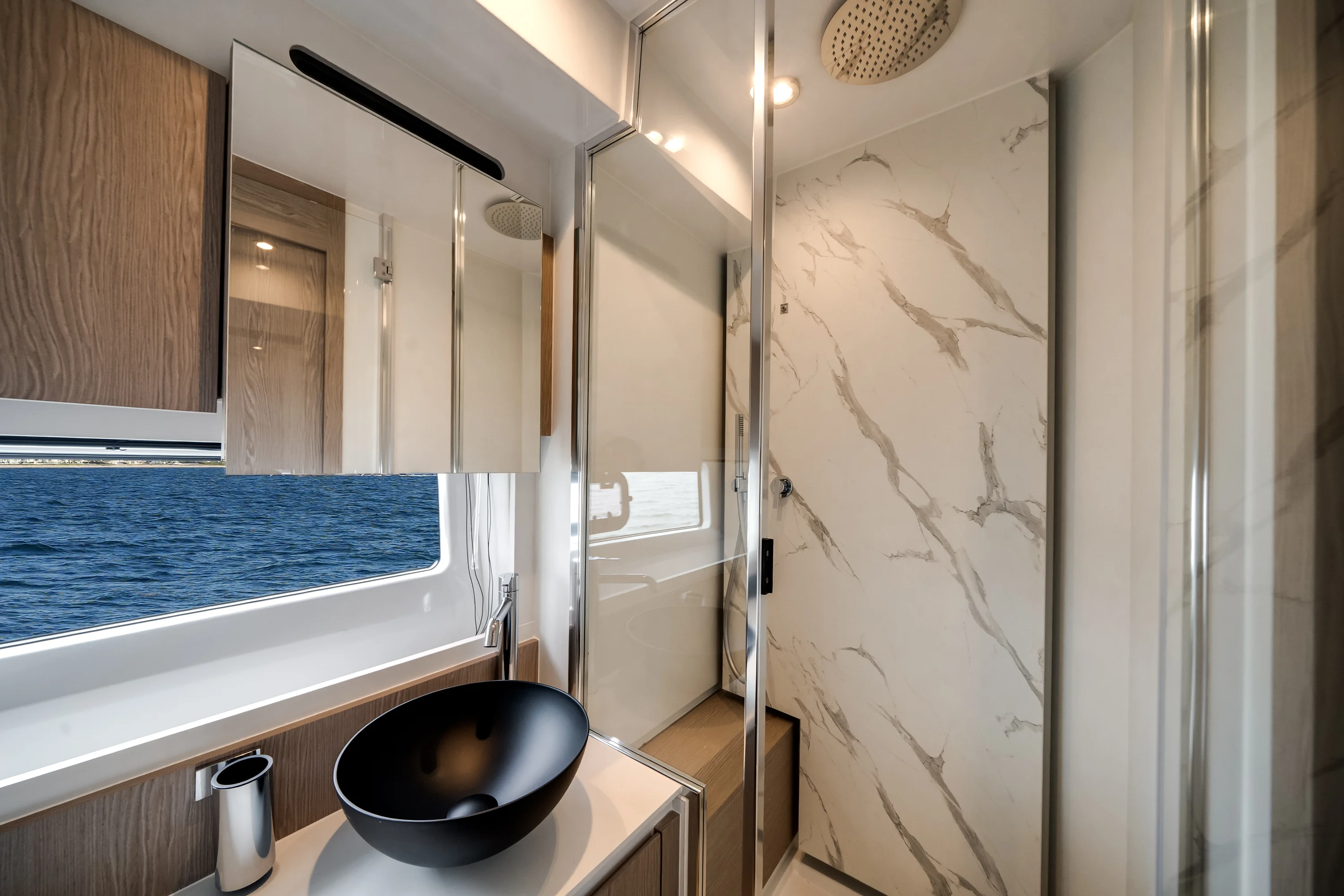 2023 Azimut 53 FLY Image Thumbnail #26