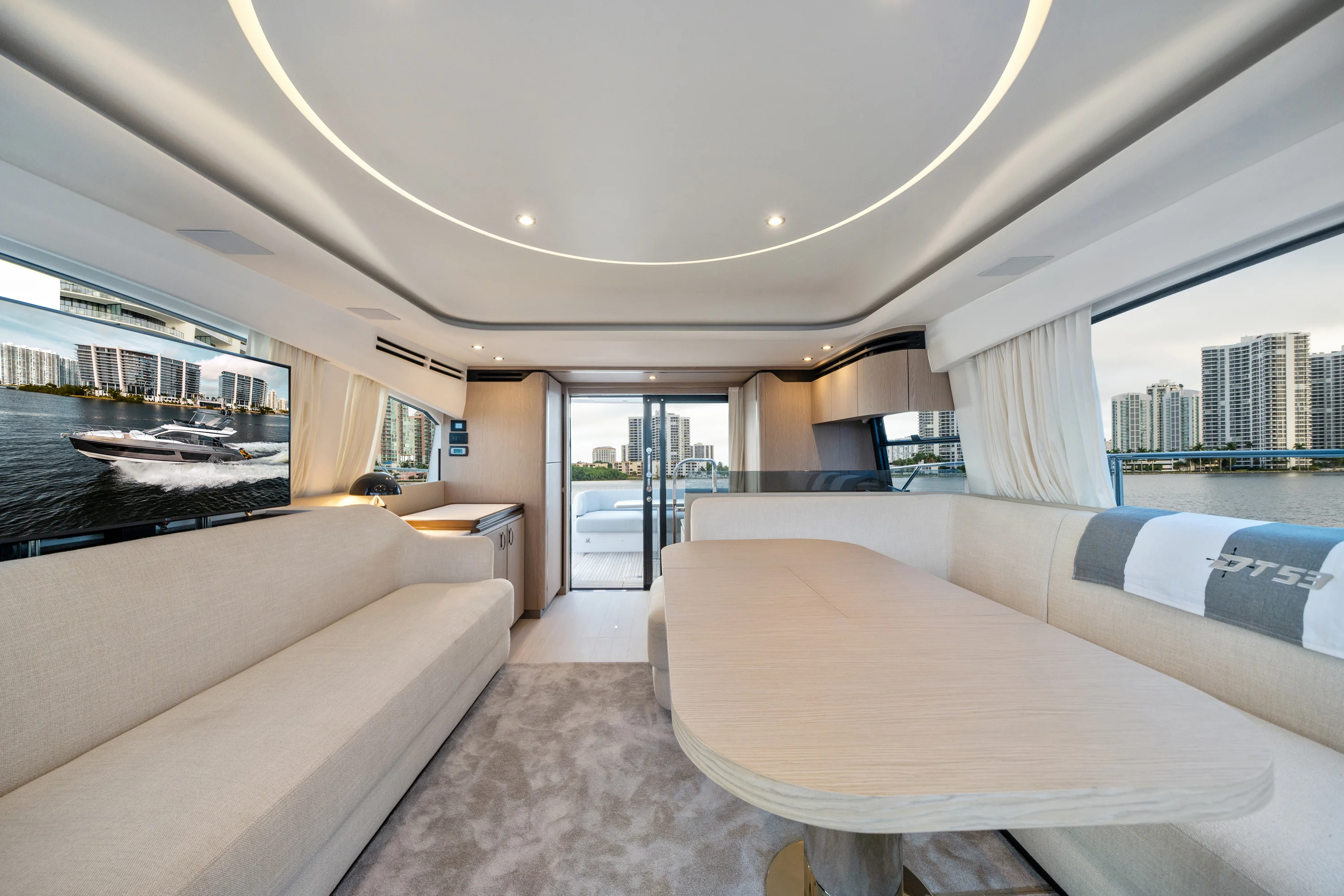 2023 Azimut 53 FLY Image Thumbnail #37