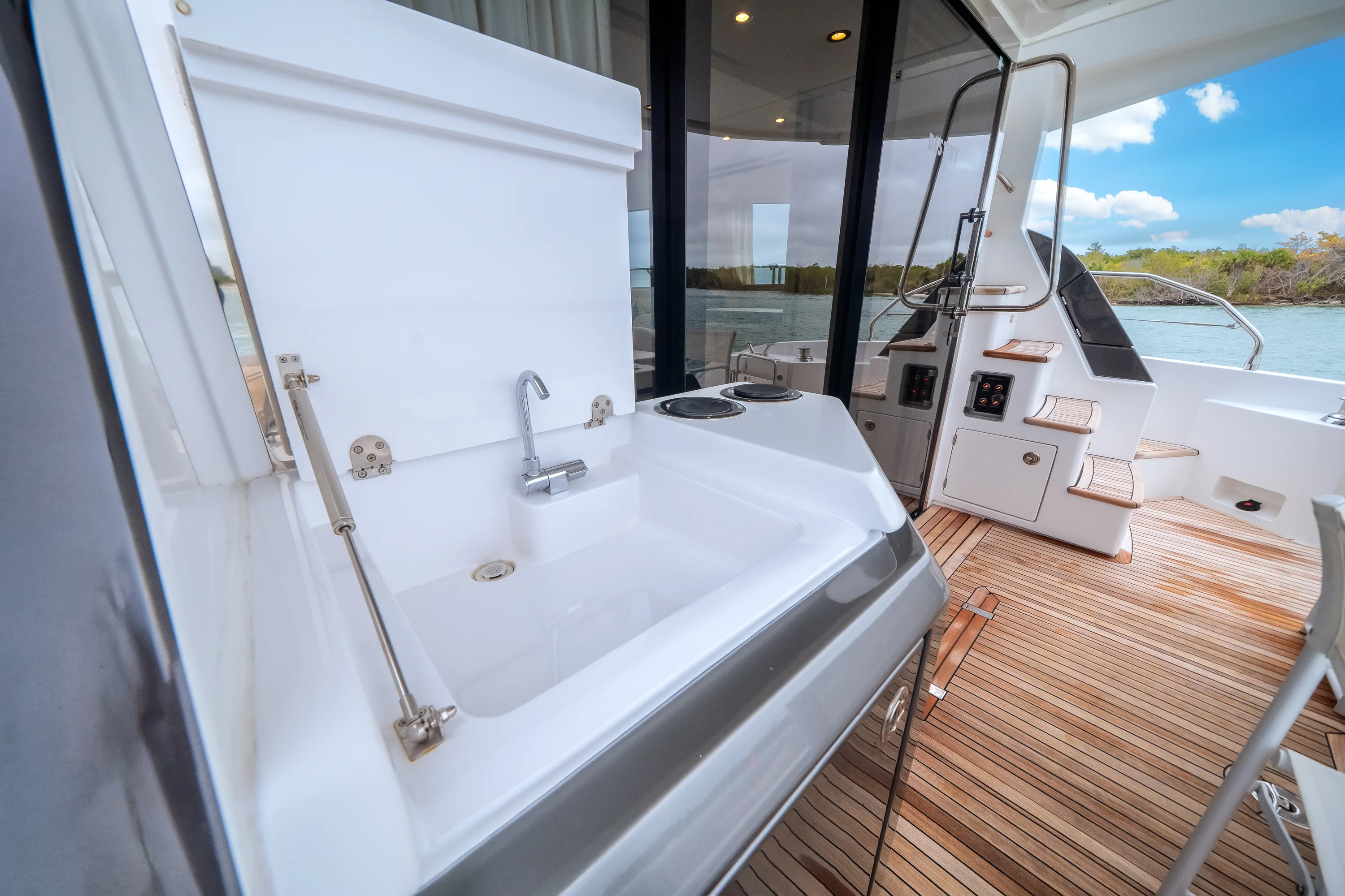 2023 Azimut 53 FLY Image Thumbnail #43