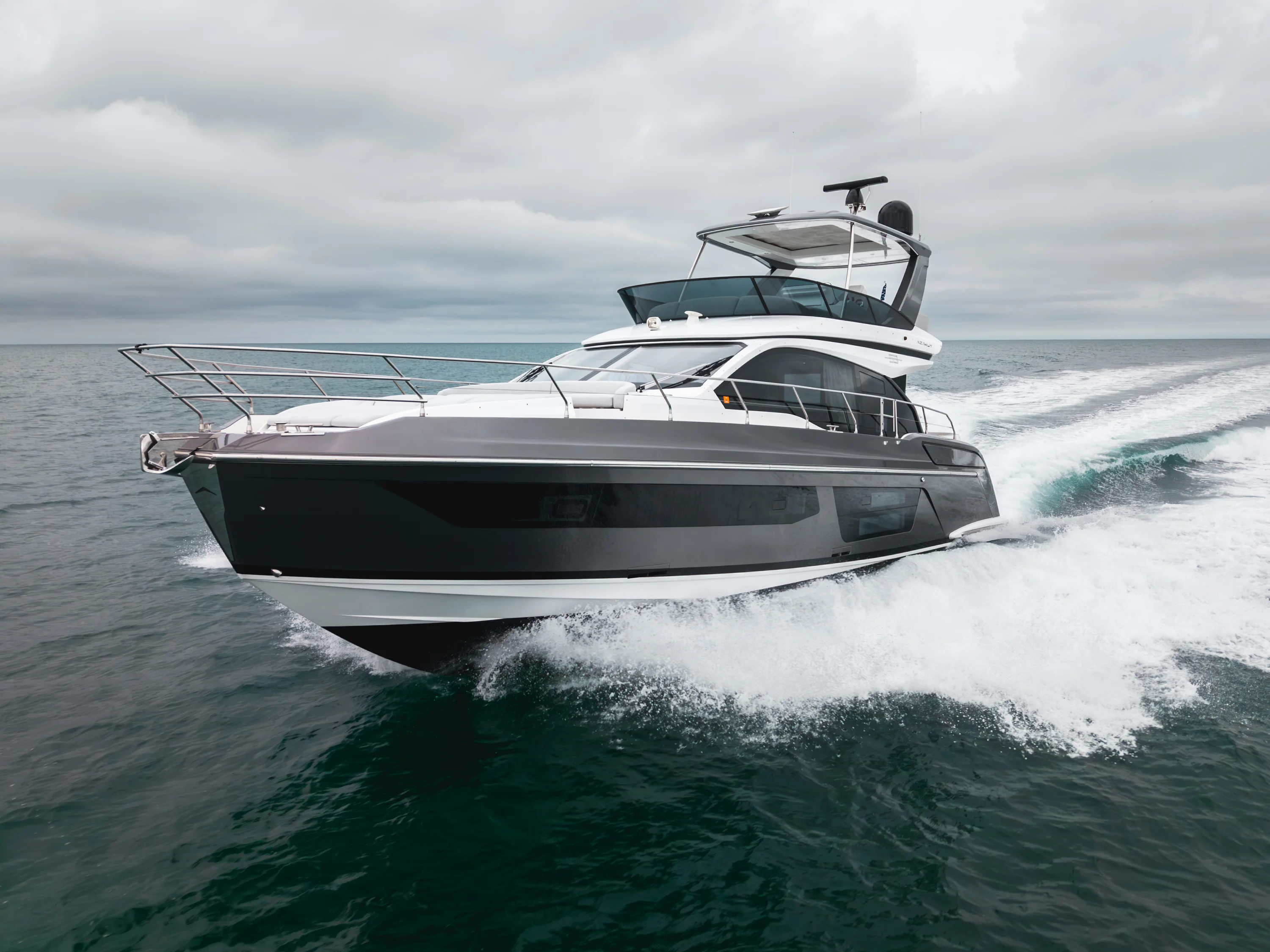 2023 Azimut 53 FLY Image Thumbnail #4