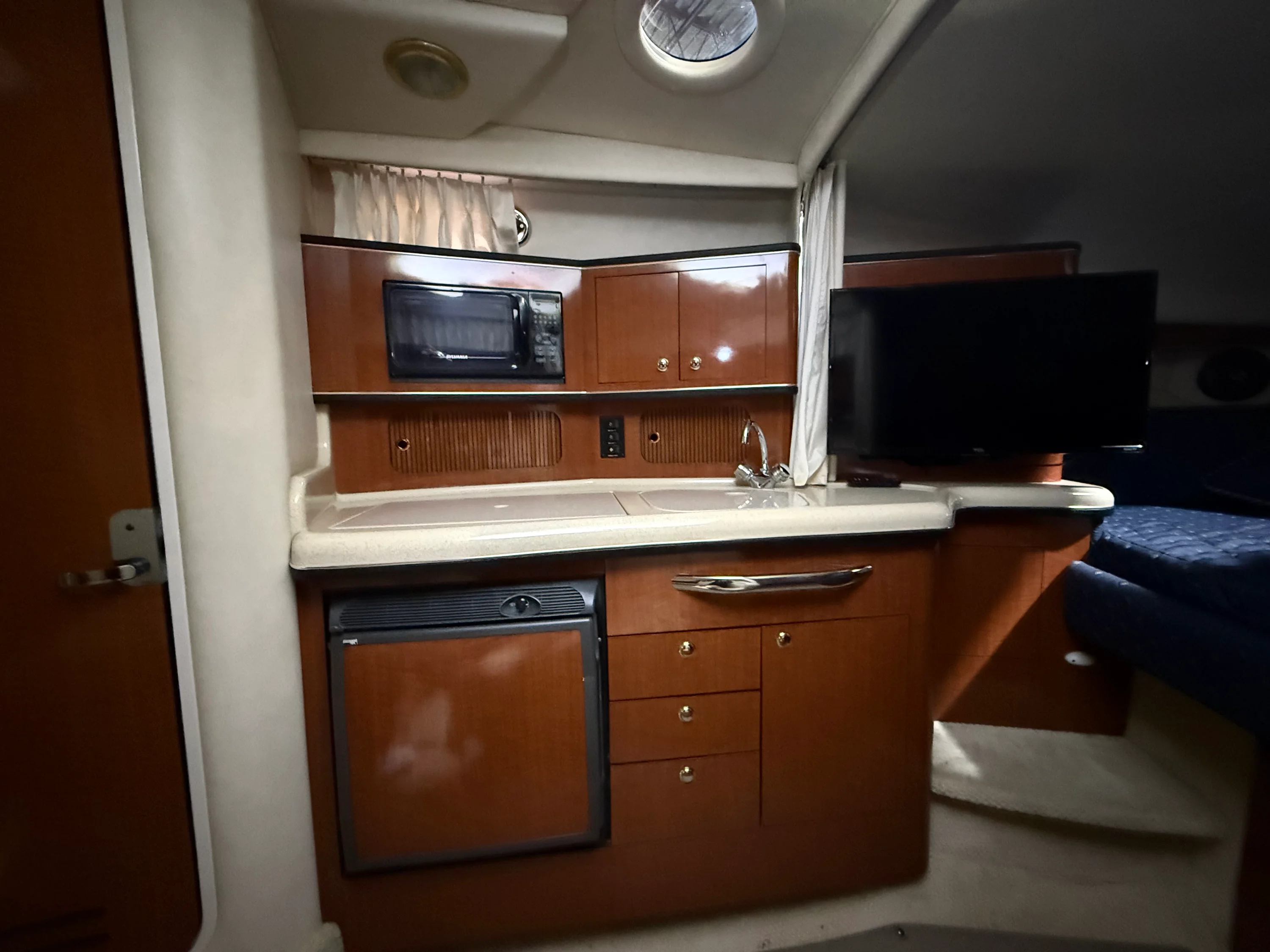 2003 Sea Ray 300 SUNDANCER Image Thumbnail #25