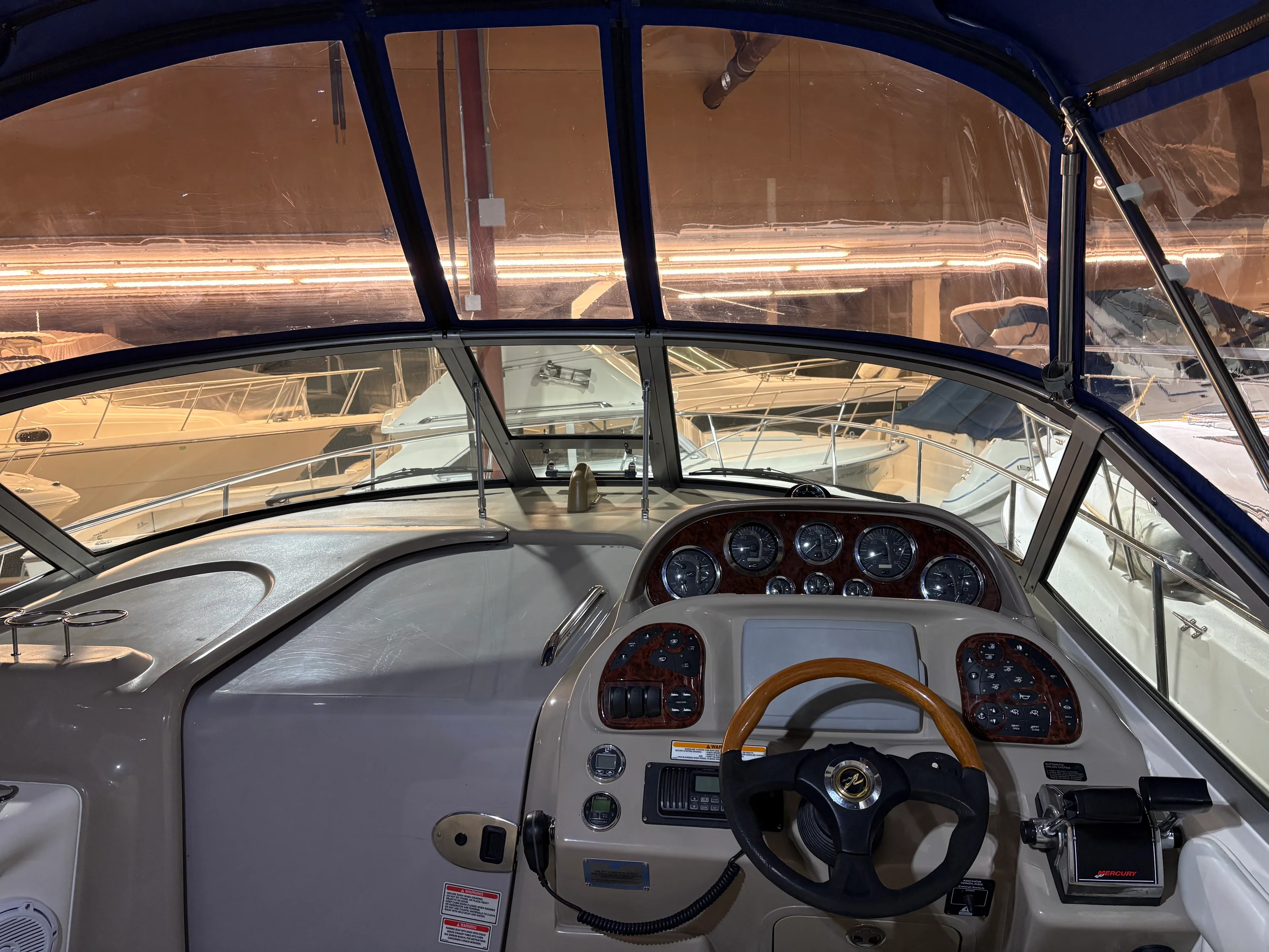 2003 Sea Ray 300 SUNDANCER Image Thumbnail #4