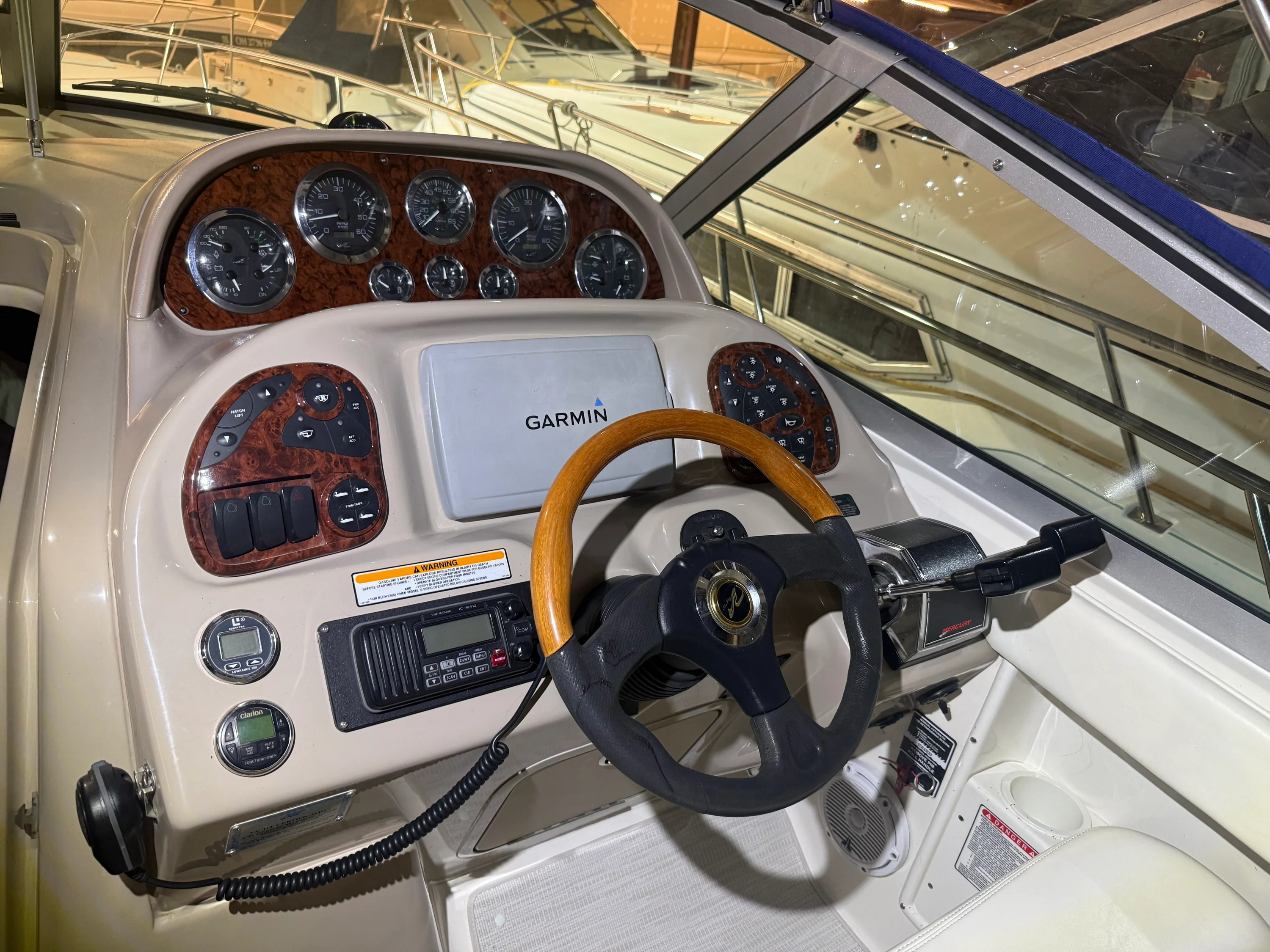 2003 Sea Ray 300 SUNDANCER Image Thumbnail #26