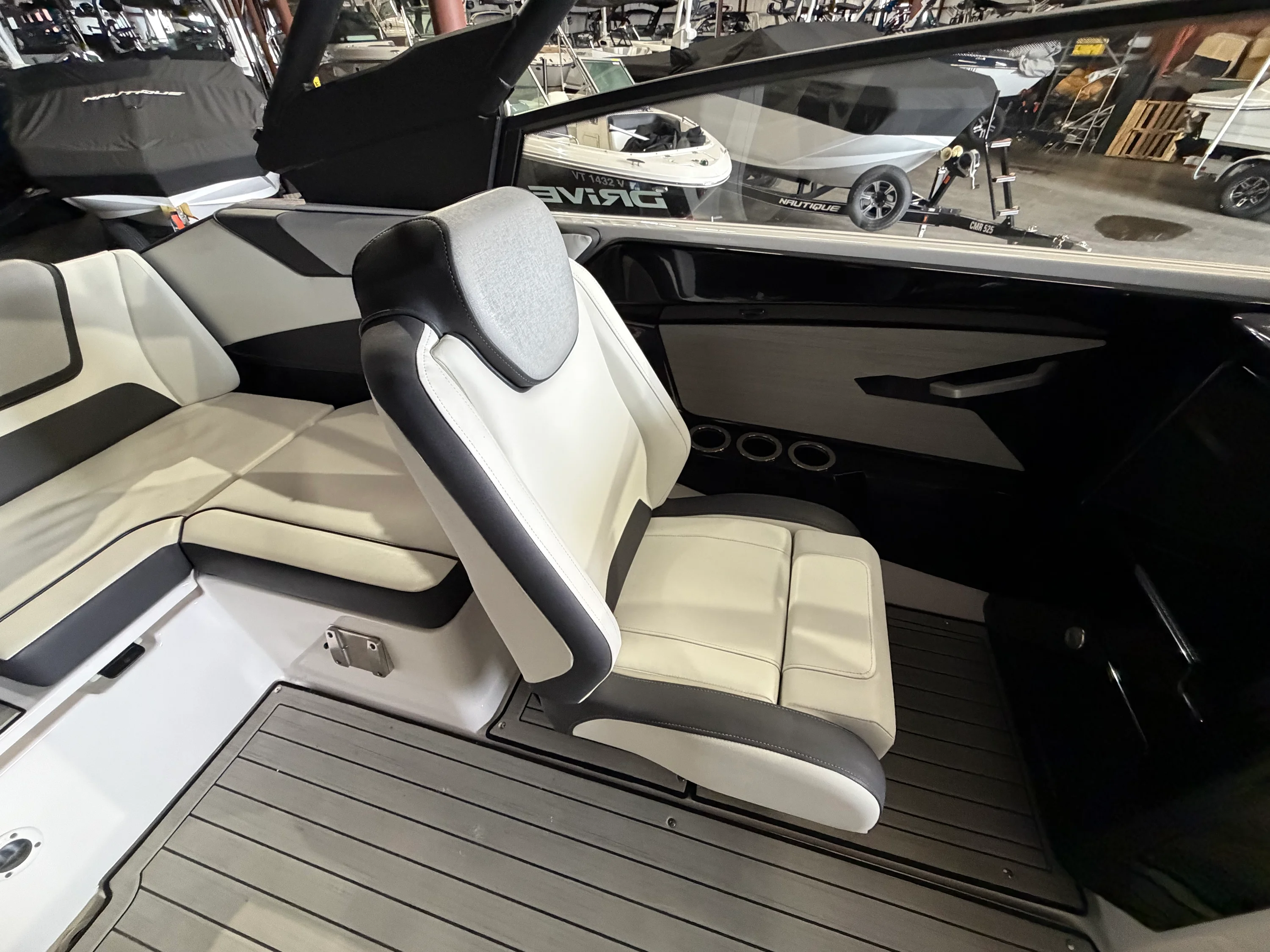 2023 Yamaha 220 SD Image Thumbnail #42