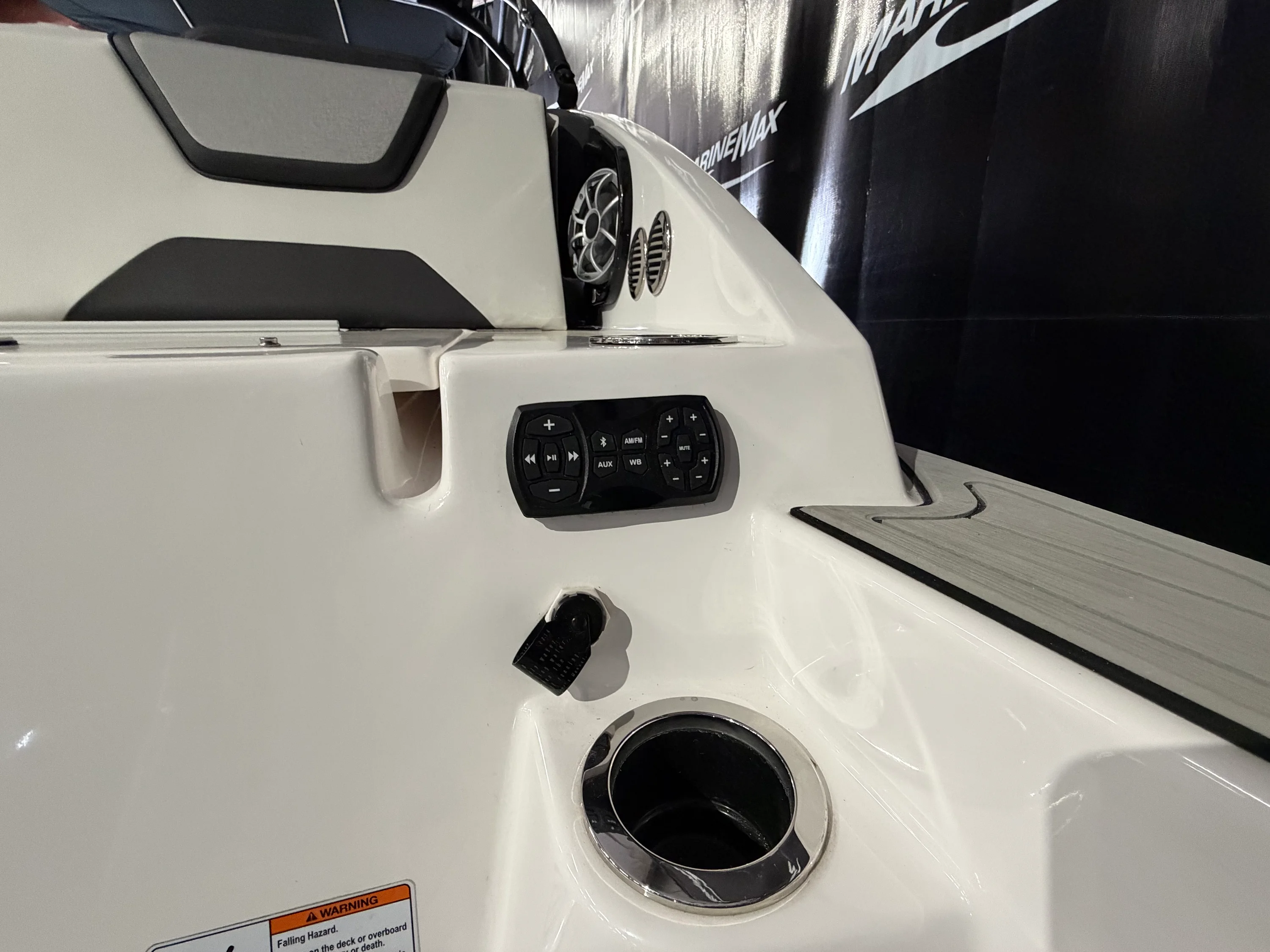 2023 Yamaha 220 SD Image Thumbnail #16