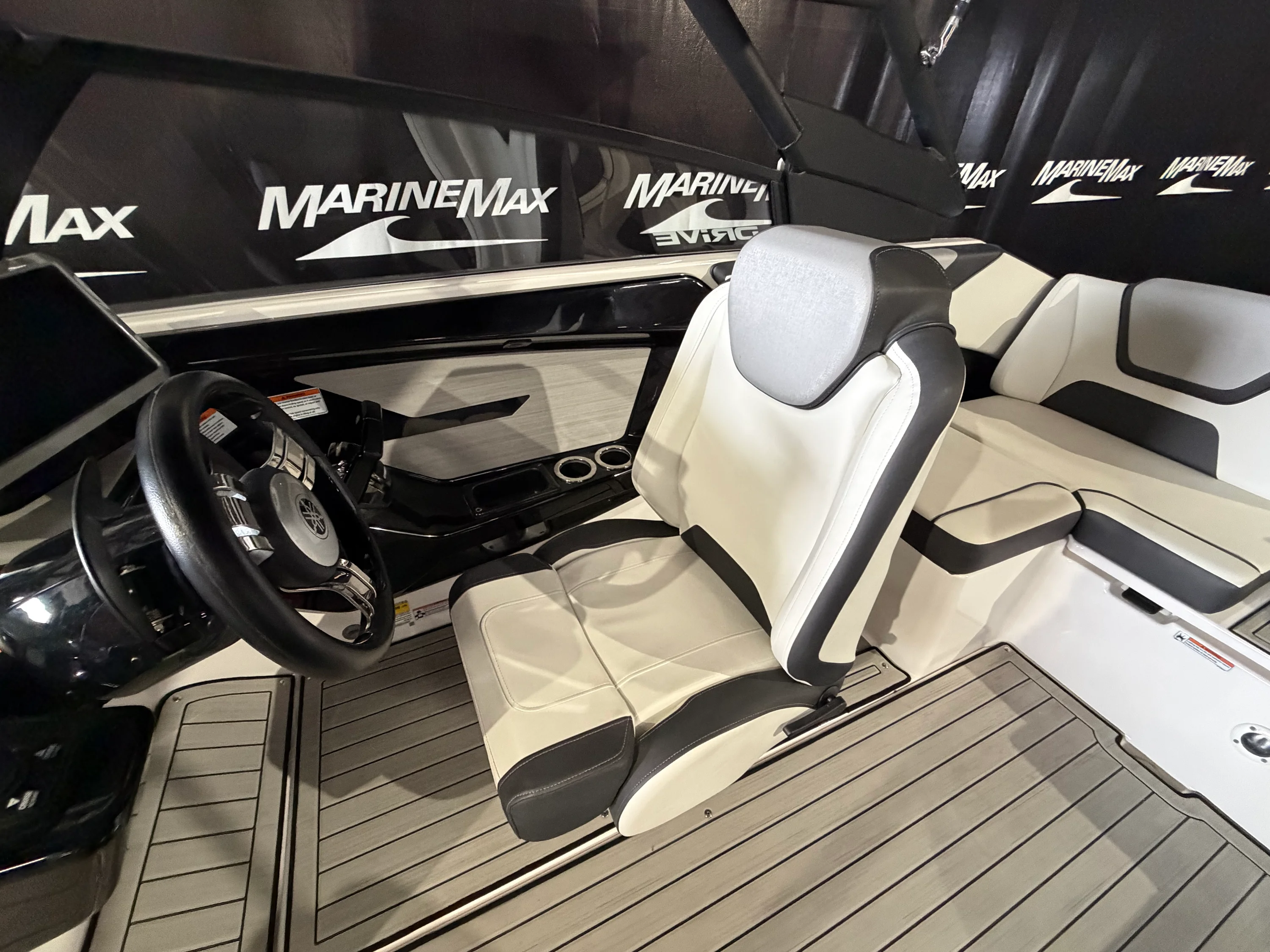 2023 Yamaha 220 SD Image Thumbnail #32