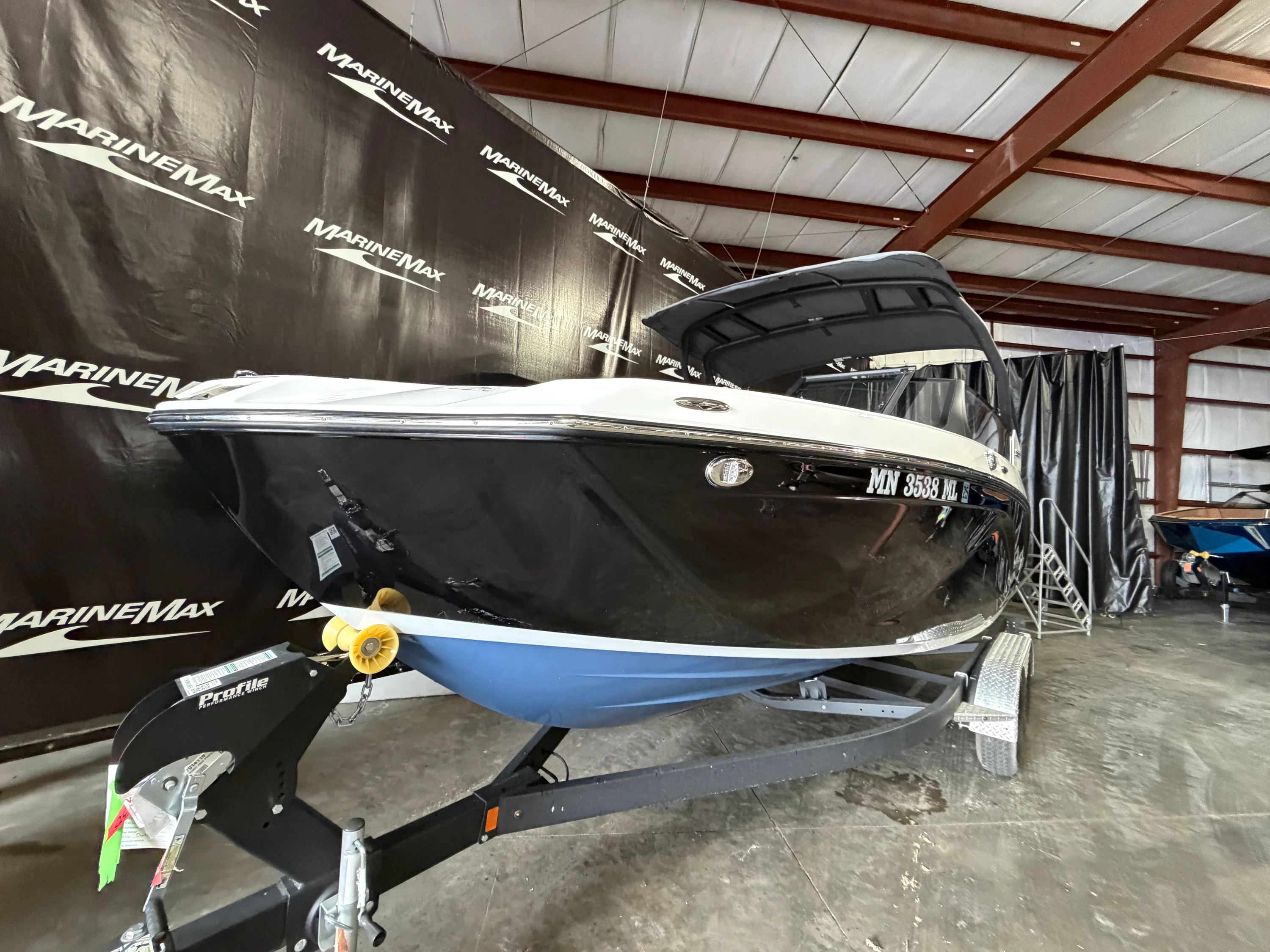 2023 Yamaha 220 SD Image Thumbnail #3