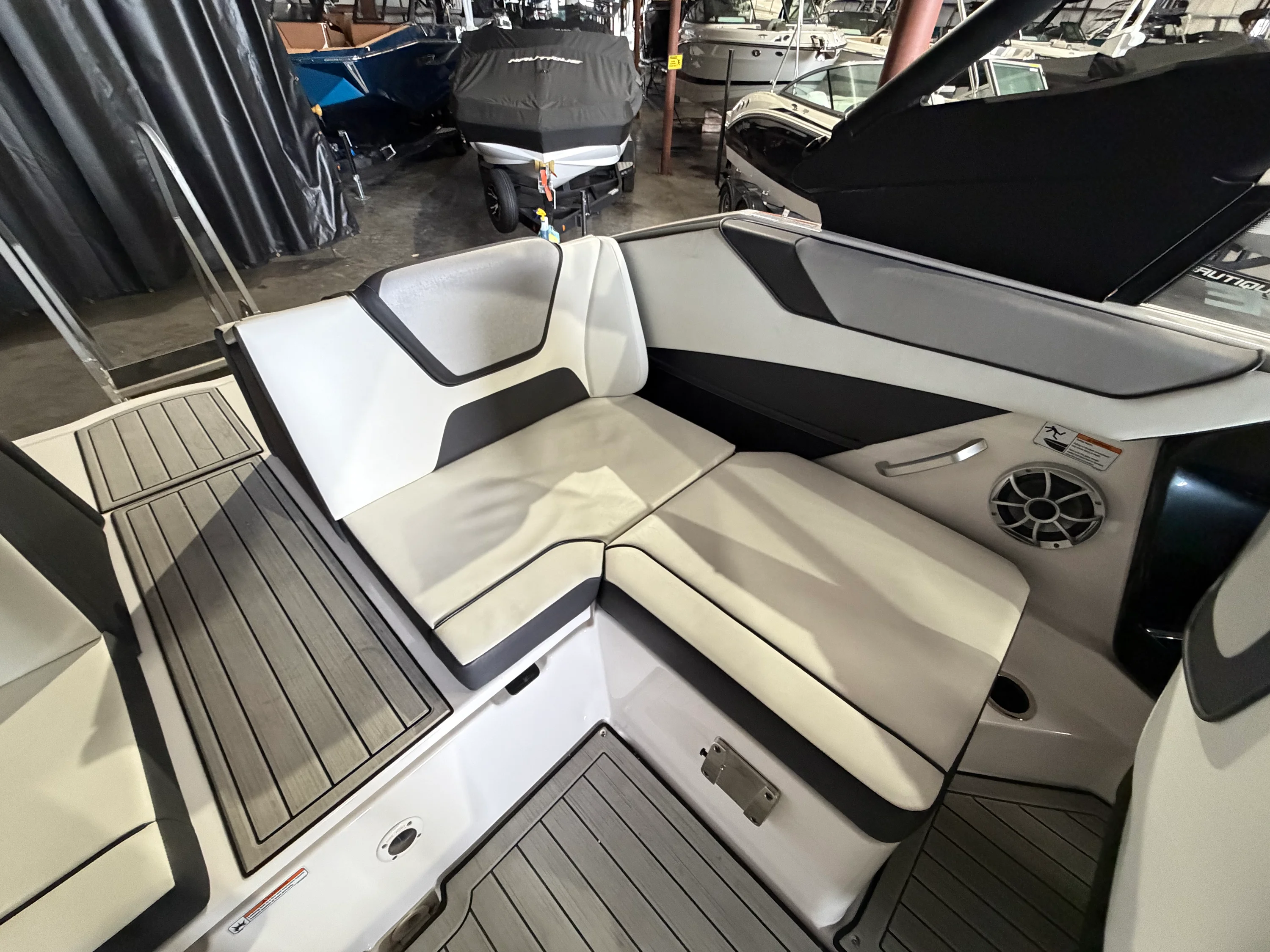 2023 Yamaha 220 SD Image Thumbnail #30