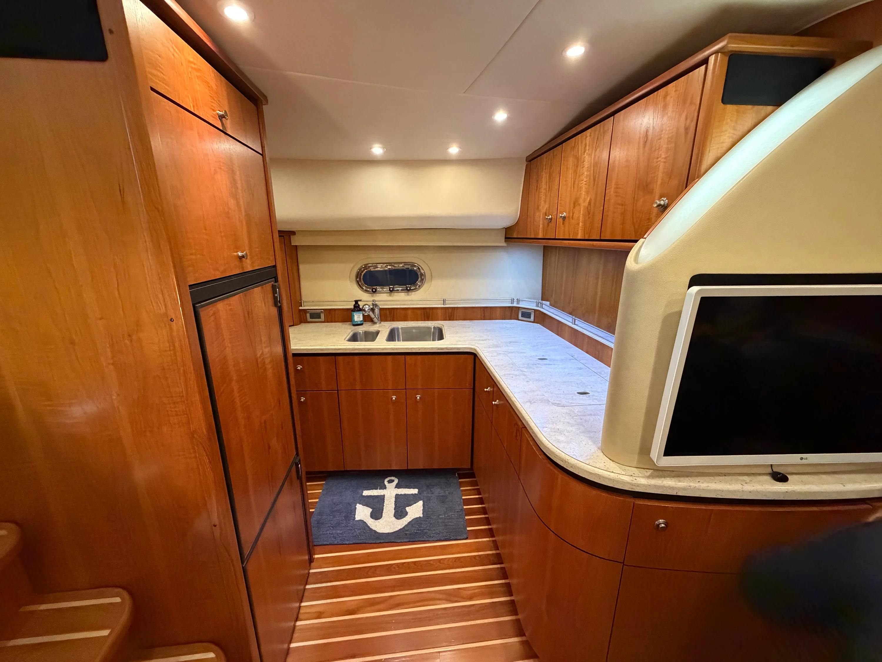 2009 Tiara Yachts 43 SOVRAN Image Thumbnail #35