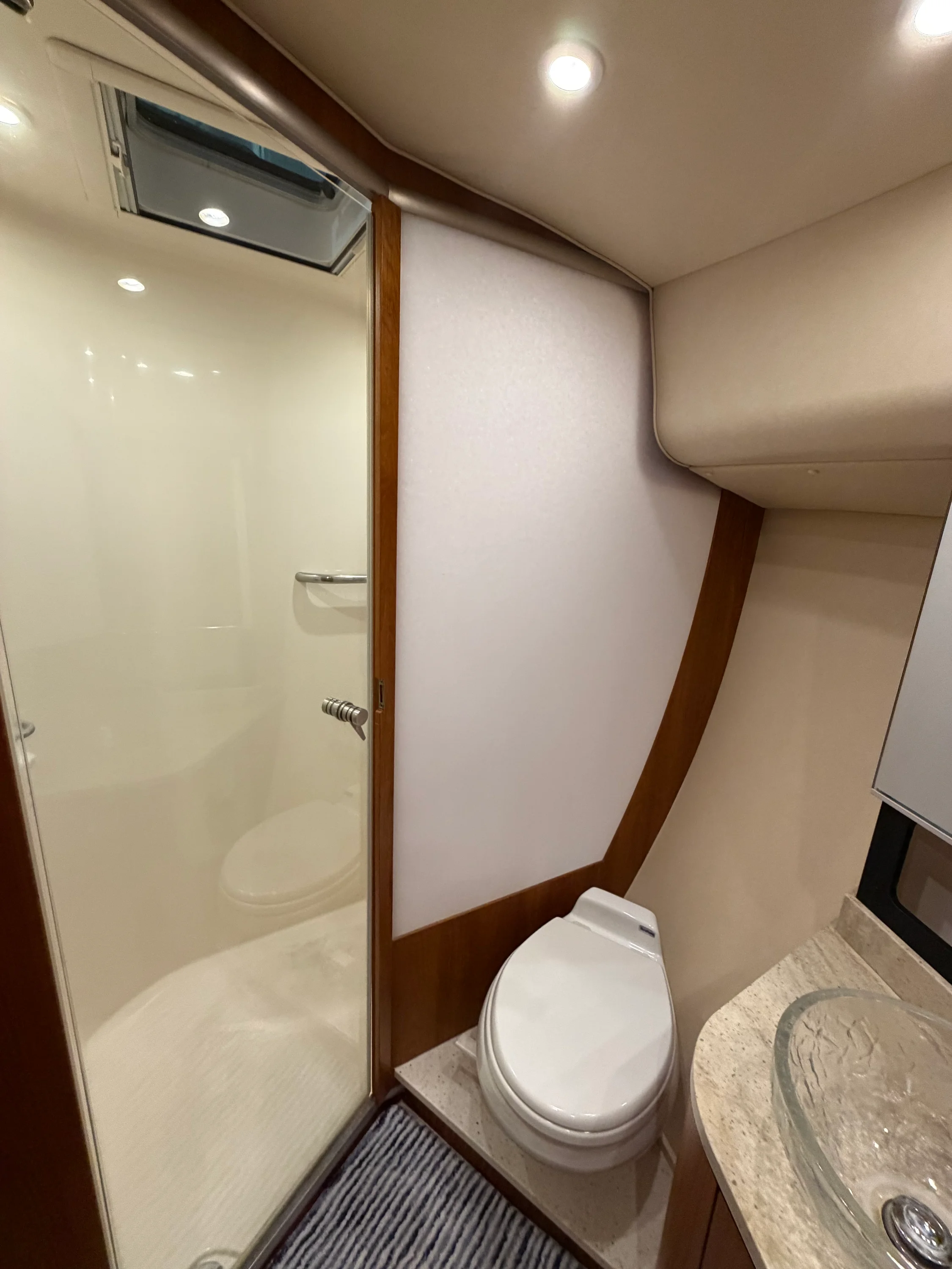 2009 Tiara Yachts 43 SOVRAN Image Thumbnail #45