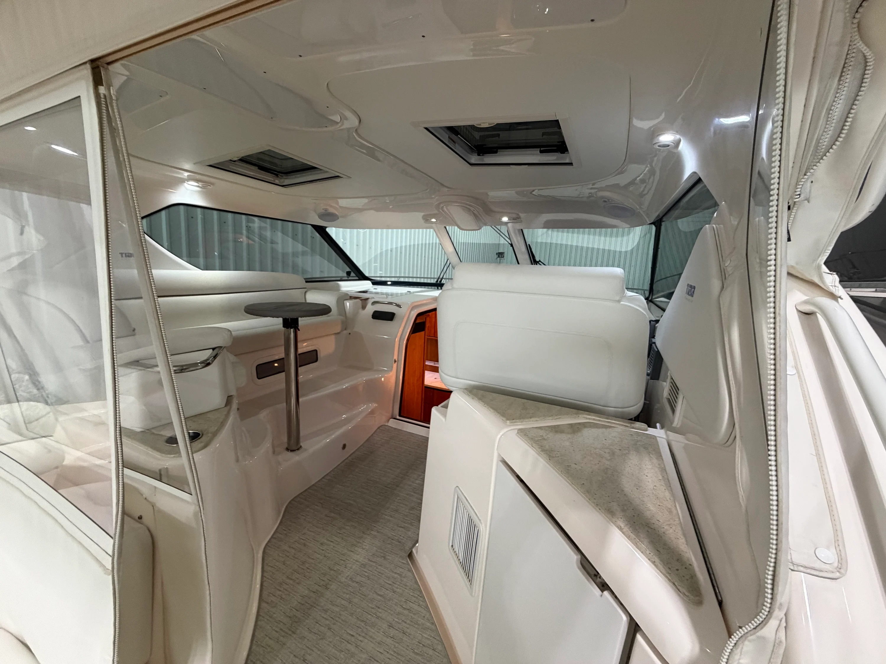 2009 Tiara Yachts 43 SOVRAN Image Thumbnail #10