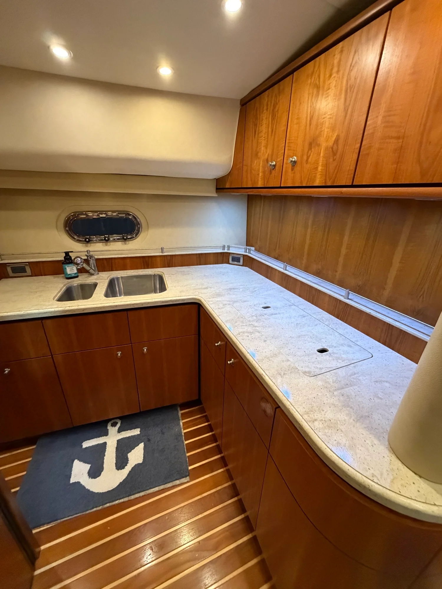 2009 Tiara Yachts 43 SOVRAN Image Thumbnail #38