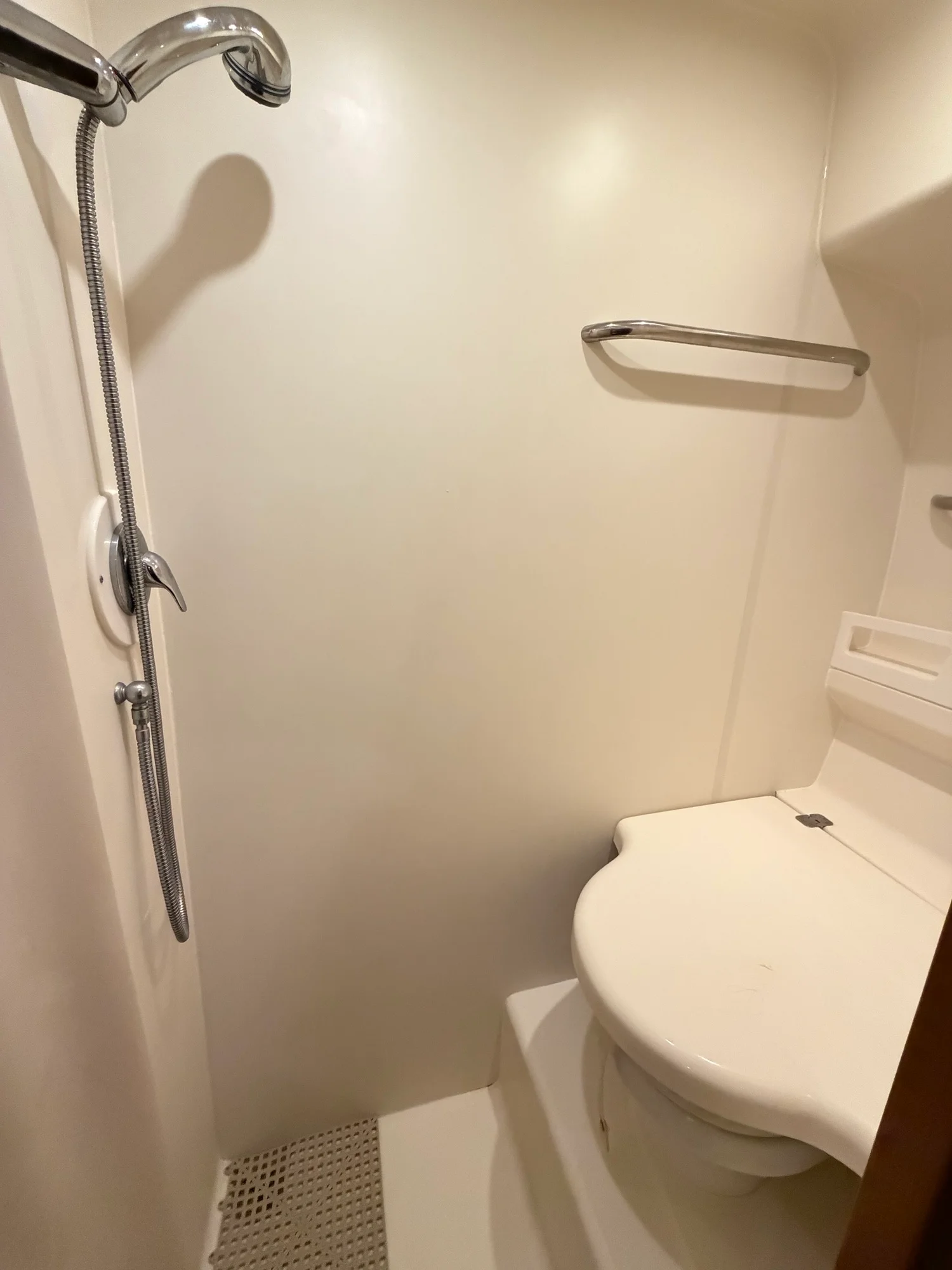 2009 Tiara Yachts 43 SOVRAN Image Thumbnail #34