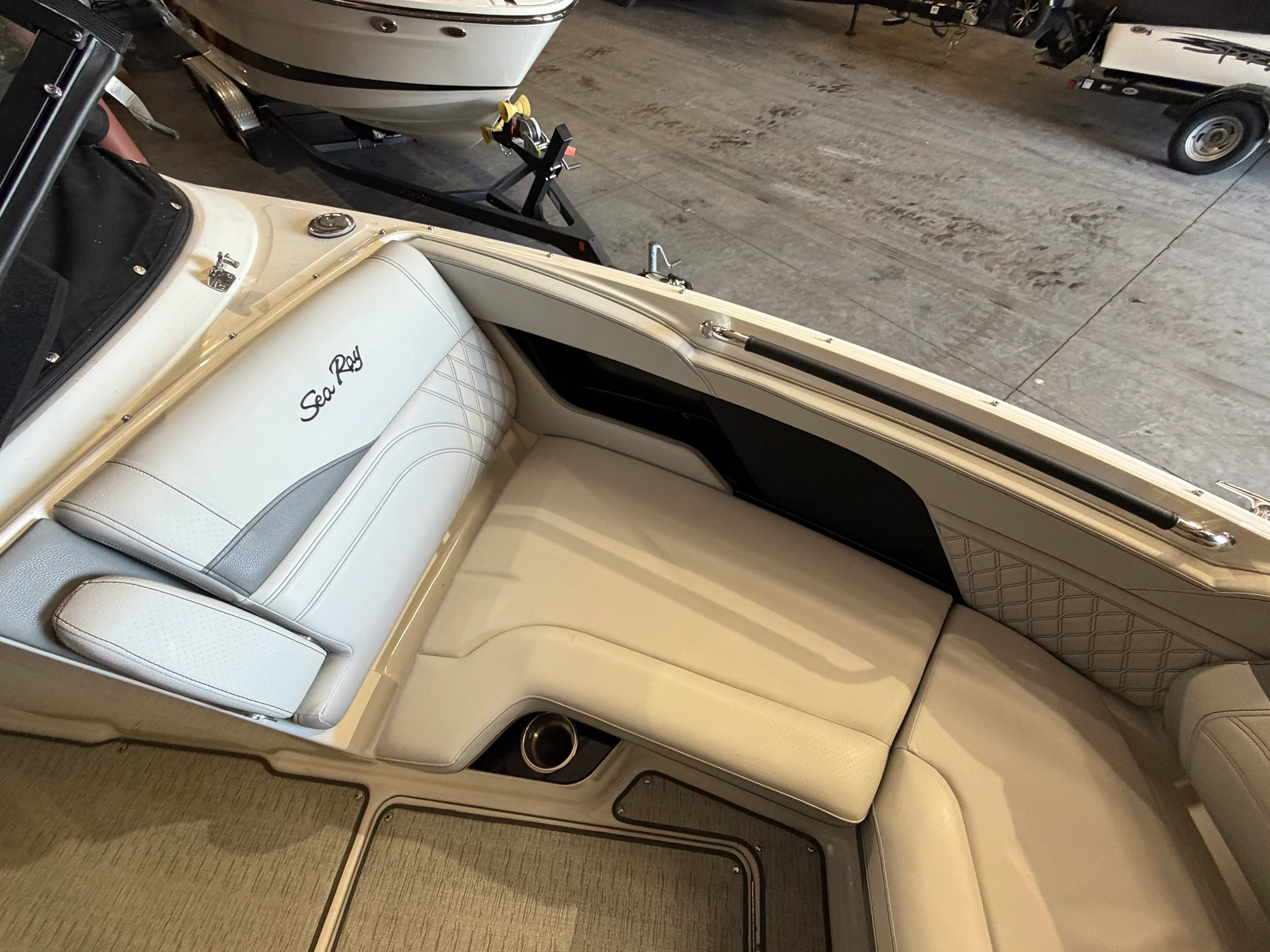 2024 Sea Ray SLX 260 Image Thumbnail #51