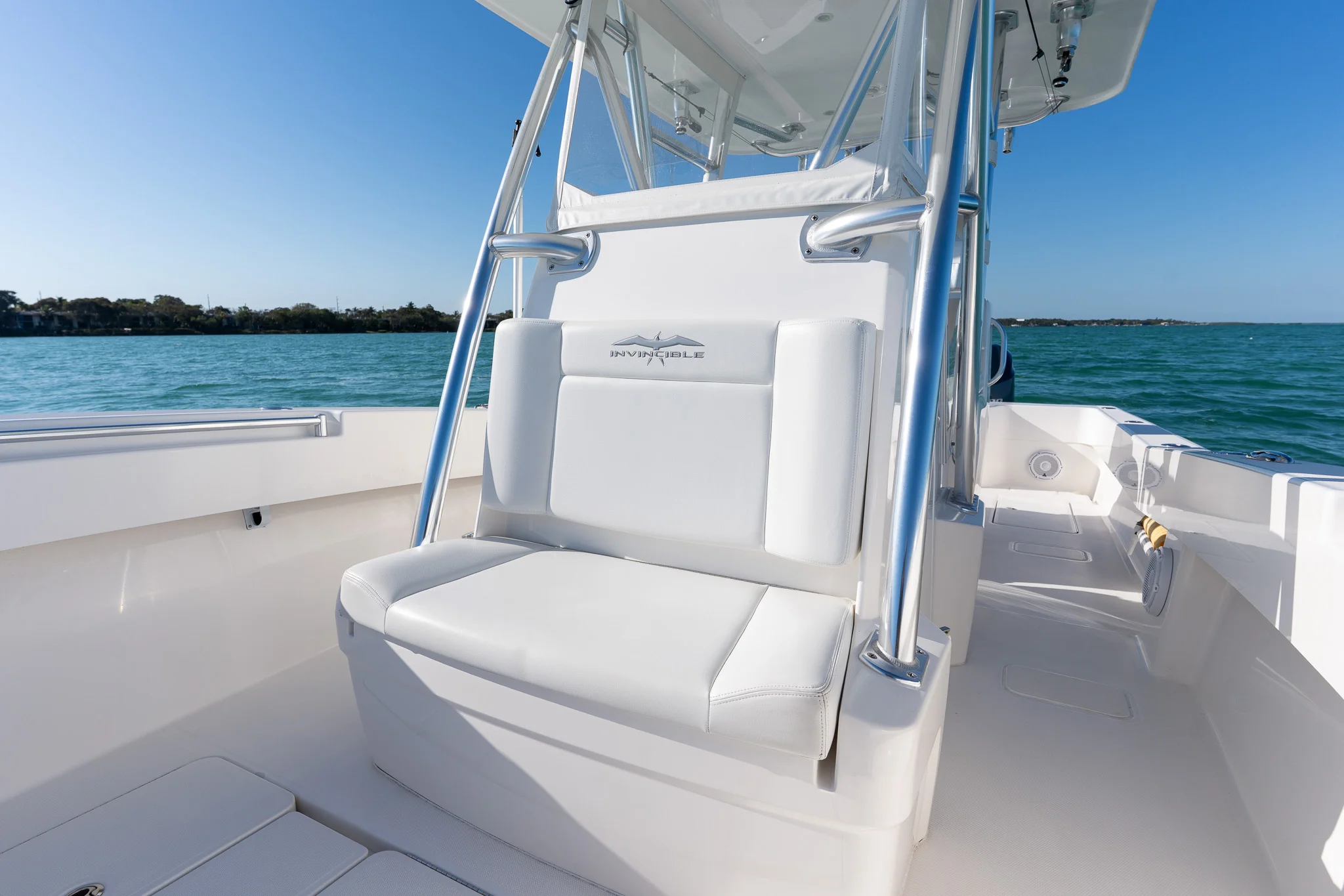 2018 Invincible 33 OPEN FISHERMAN Image Thumbnail #15