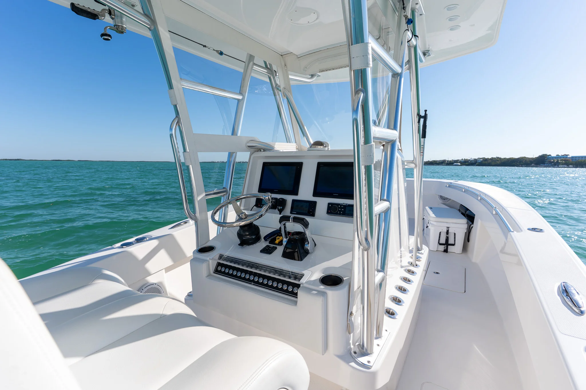 2018 Invincible 33 OPEN FISHERMAN Image Thumbnail #21