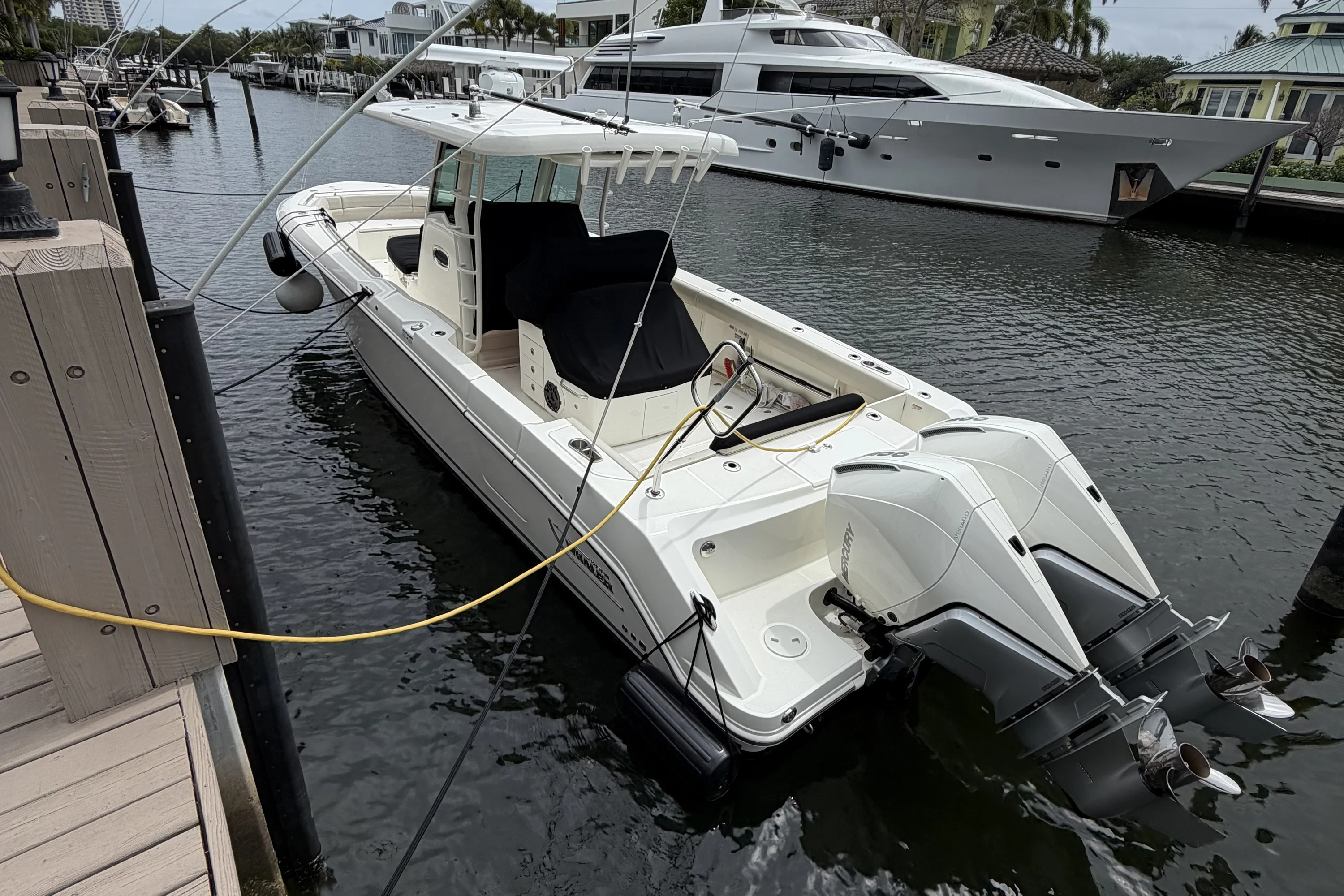 2023 Boston Whaler 33 OUTRAGE Image Thumbnail #1