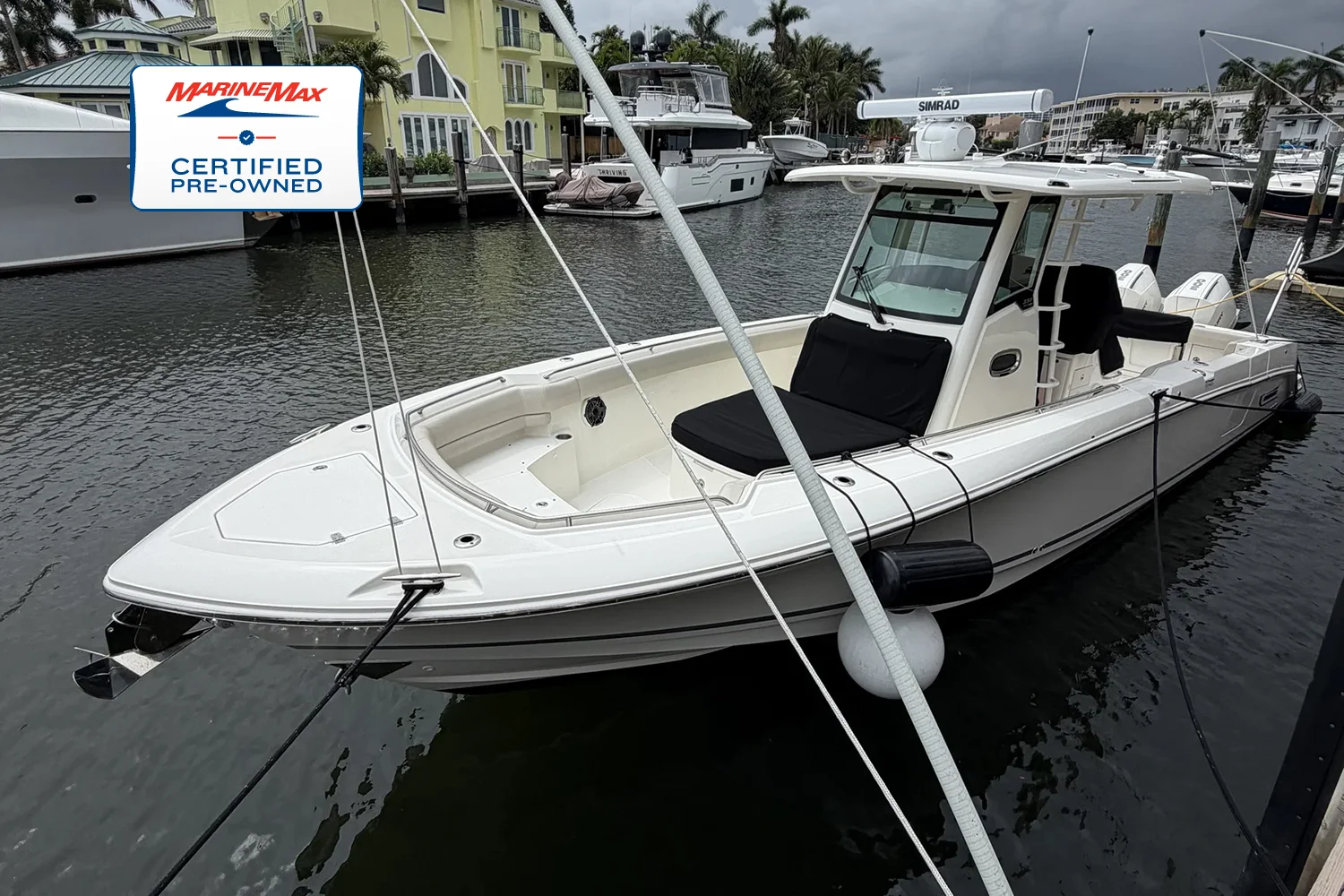 2023 Boston Whaler 33 OUTRAGE Image Thumbnail #0