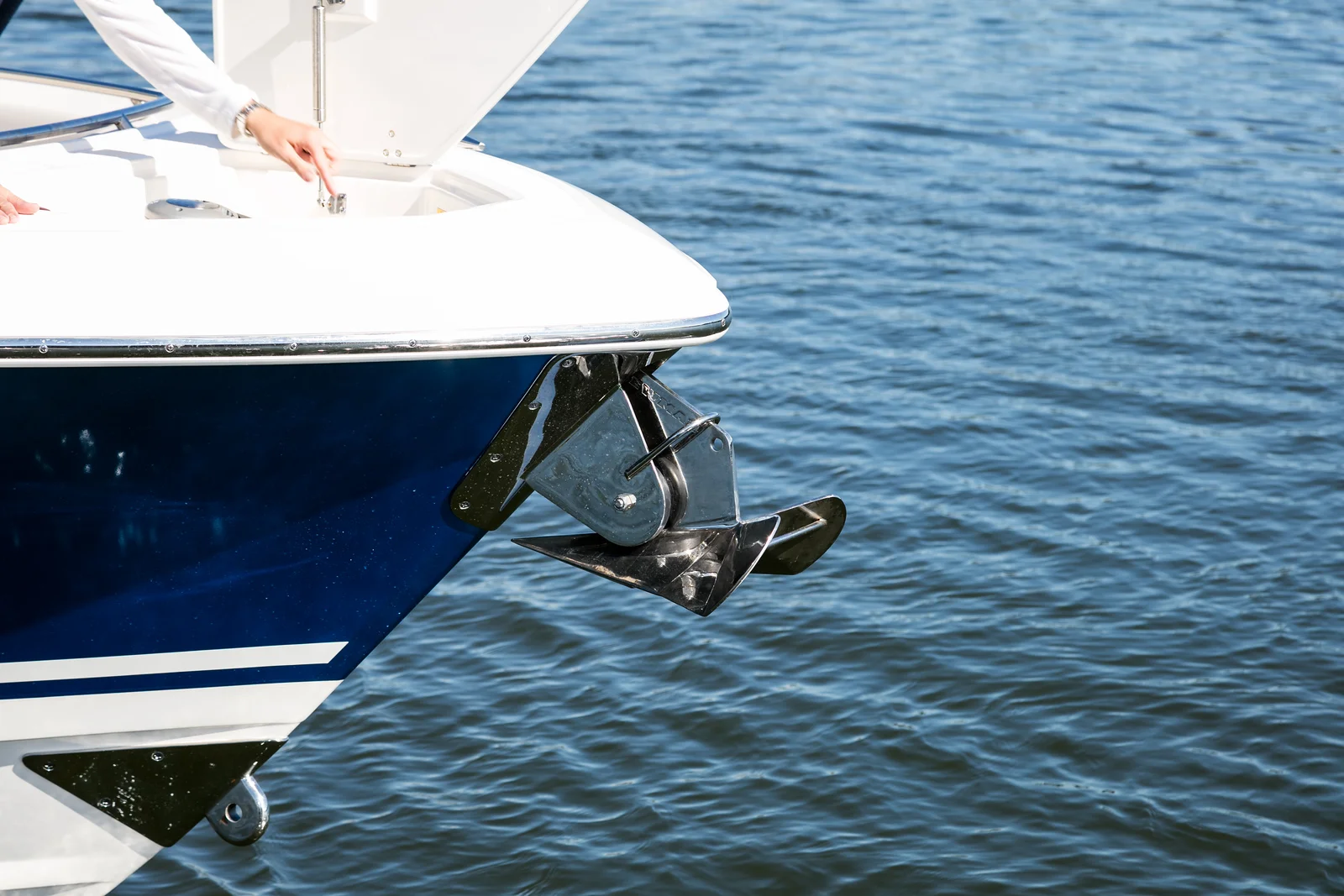 2023 Boston Whaler 33 OUTRAGE Image Thumbnail #6