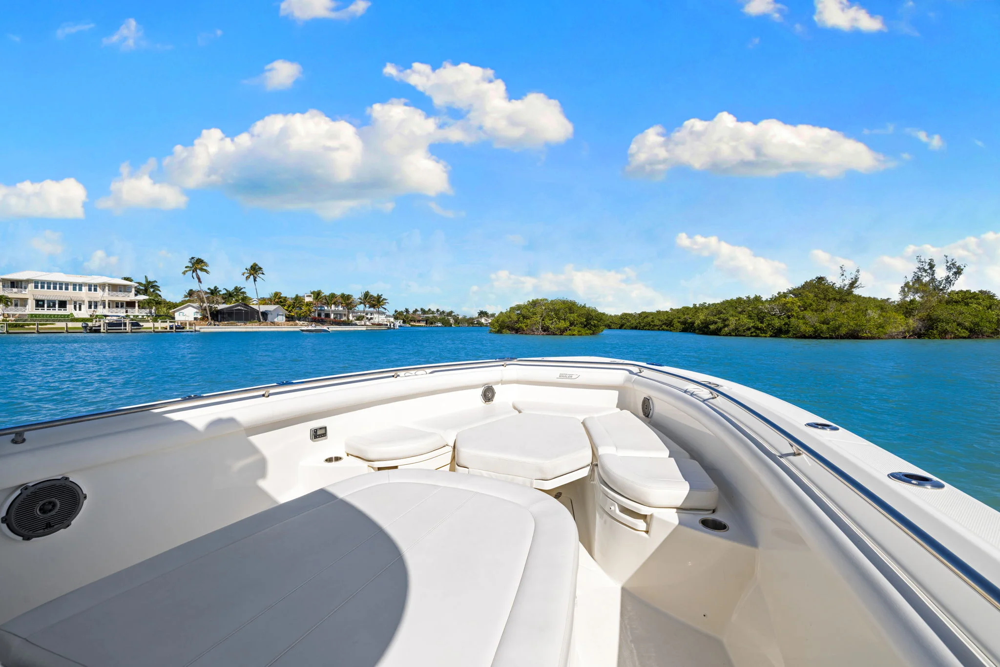 2014 Boston Whaler 350 OUTRAGE Image Thumbnail #19