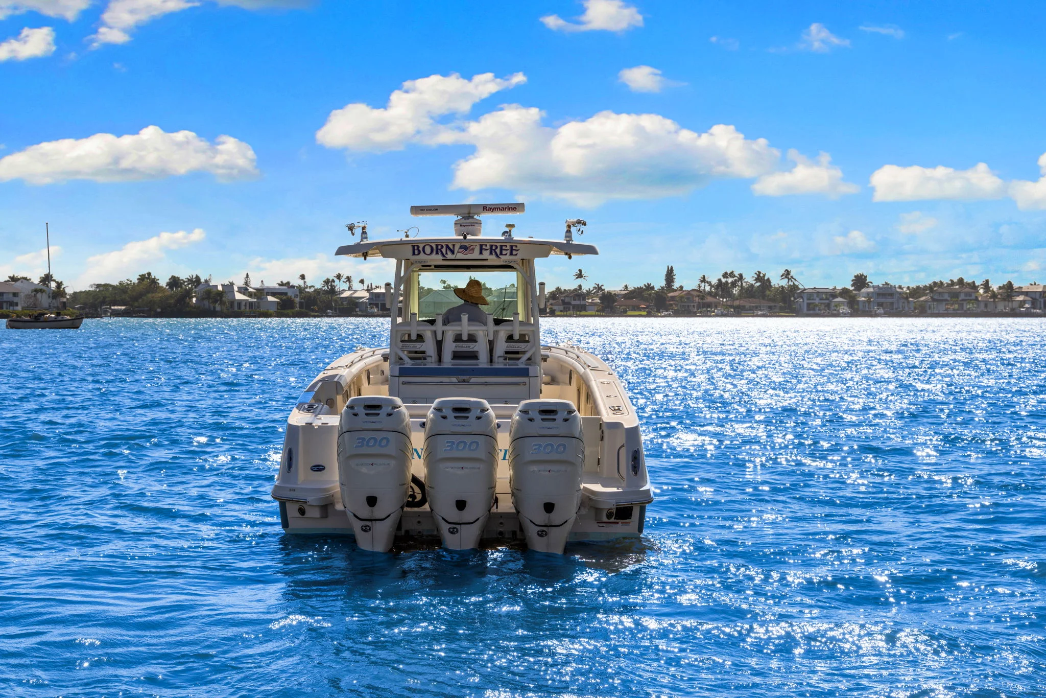 2014 Boston Whaler 350 OUTRAGE Image Thumbnail #13