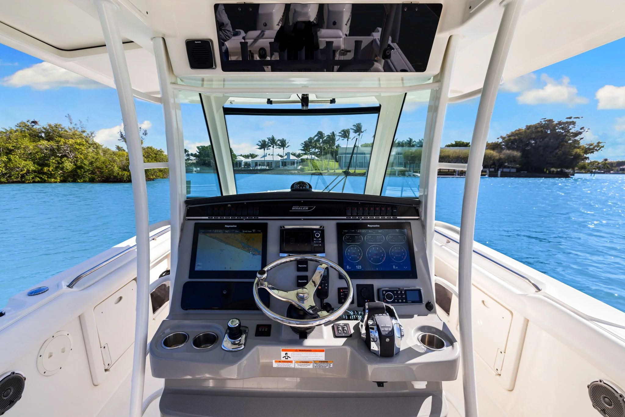 2014 Boston Whaler 350 OUTRAGE Image Thumbnail #24