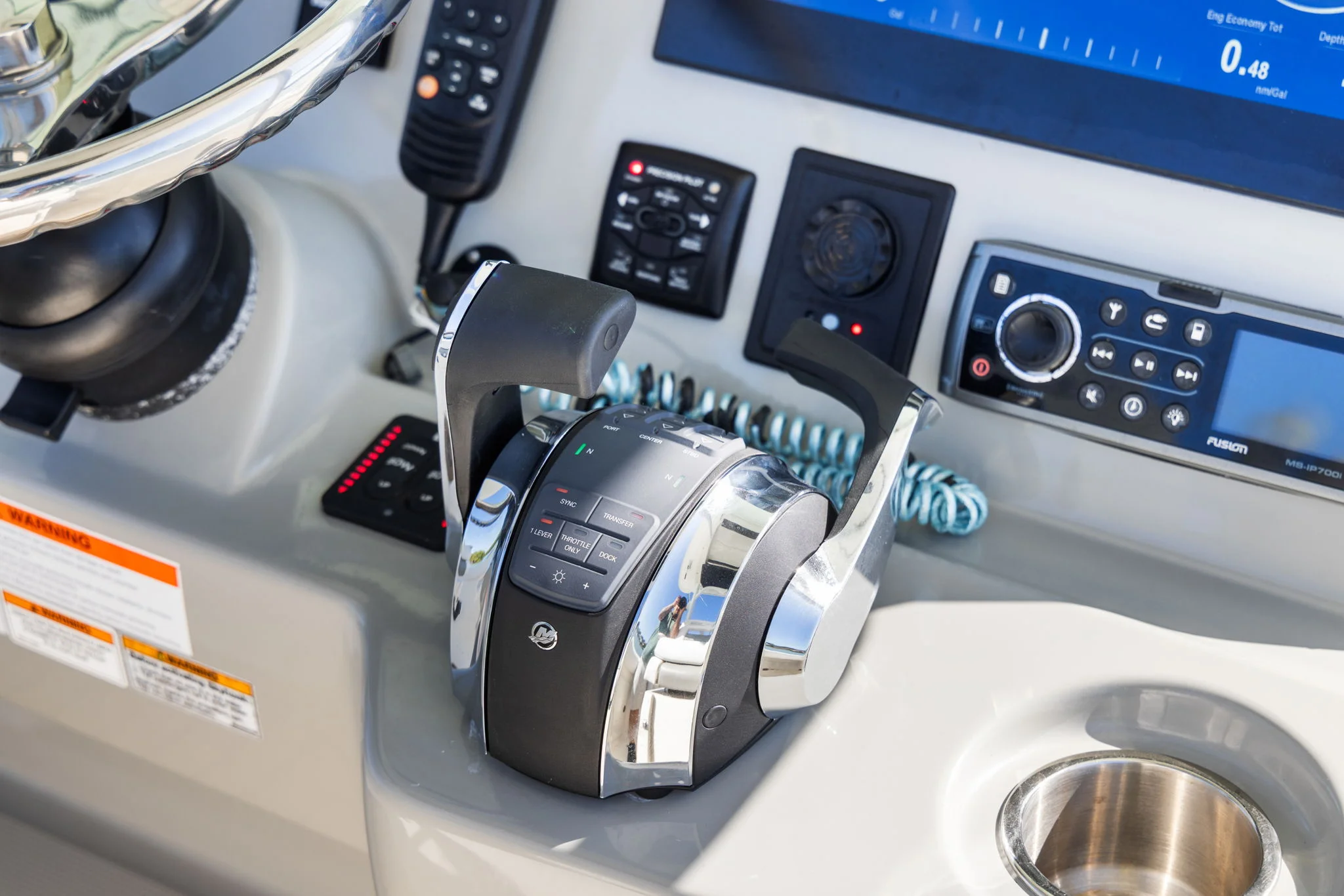 2014 Boston Whaler 350 OUTRAGE Image Thumbnail #30