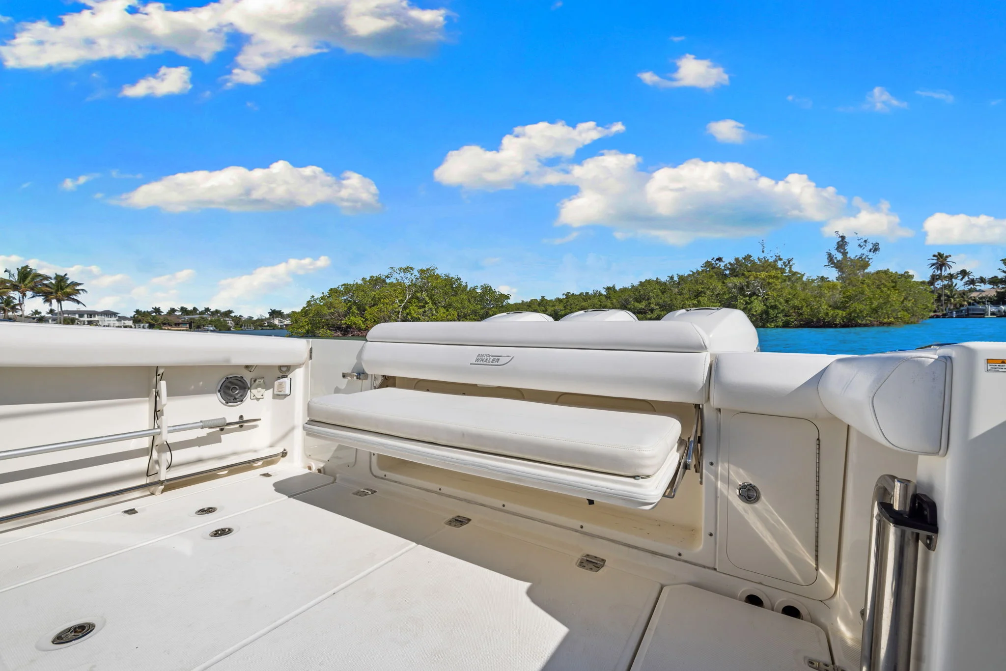 2014 Boston Whaler 350 OUTRAGE Image Thumbnail #43