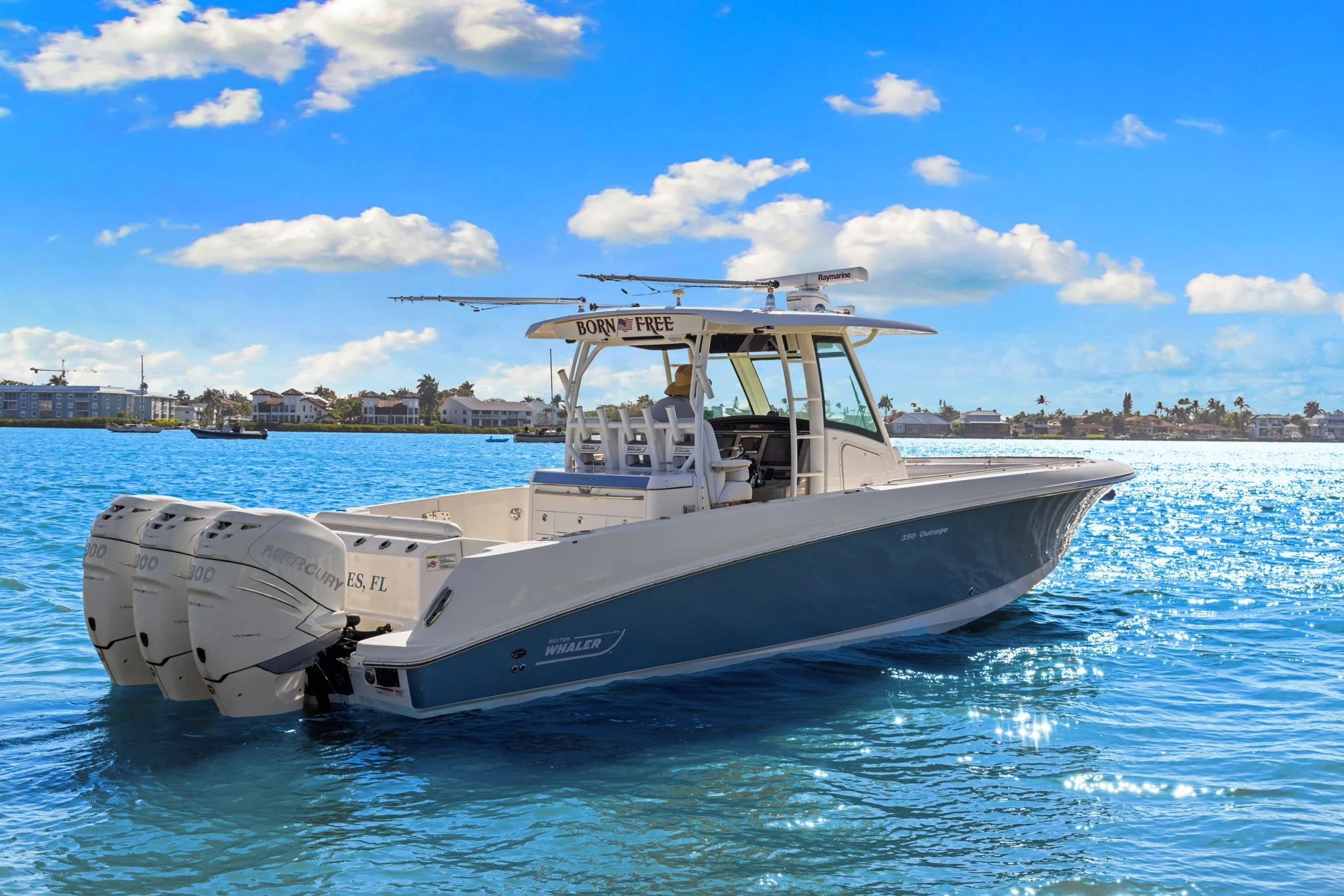 2014 Boston Whaler 350 OUTRAGE Image Thumbnail #3