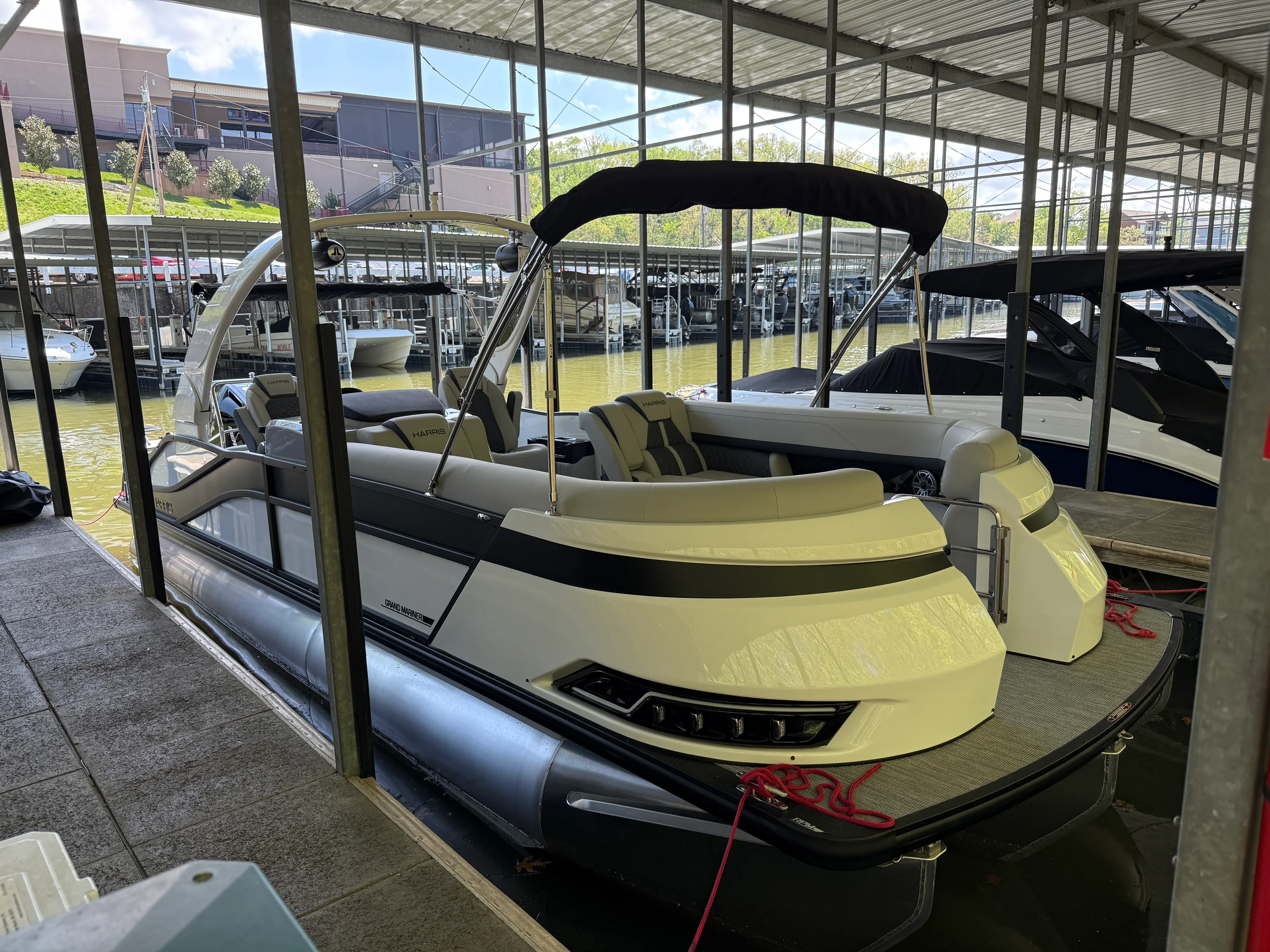 2026 Harris GRAND MARINER 250 Image Thumbnail #0