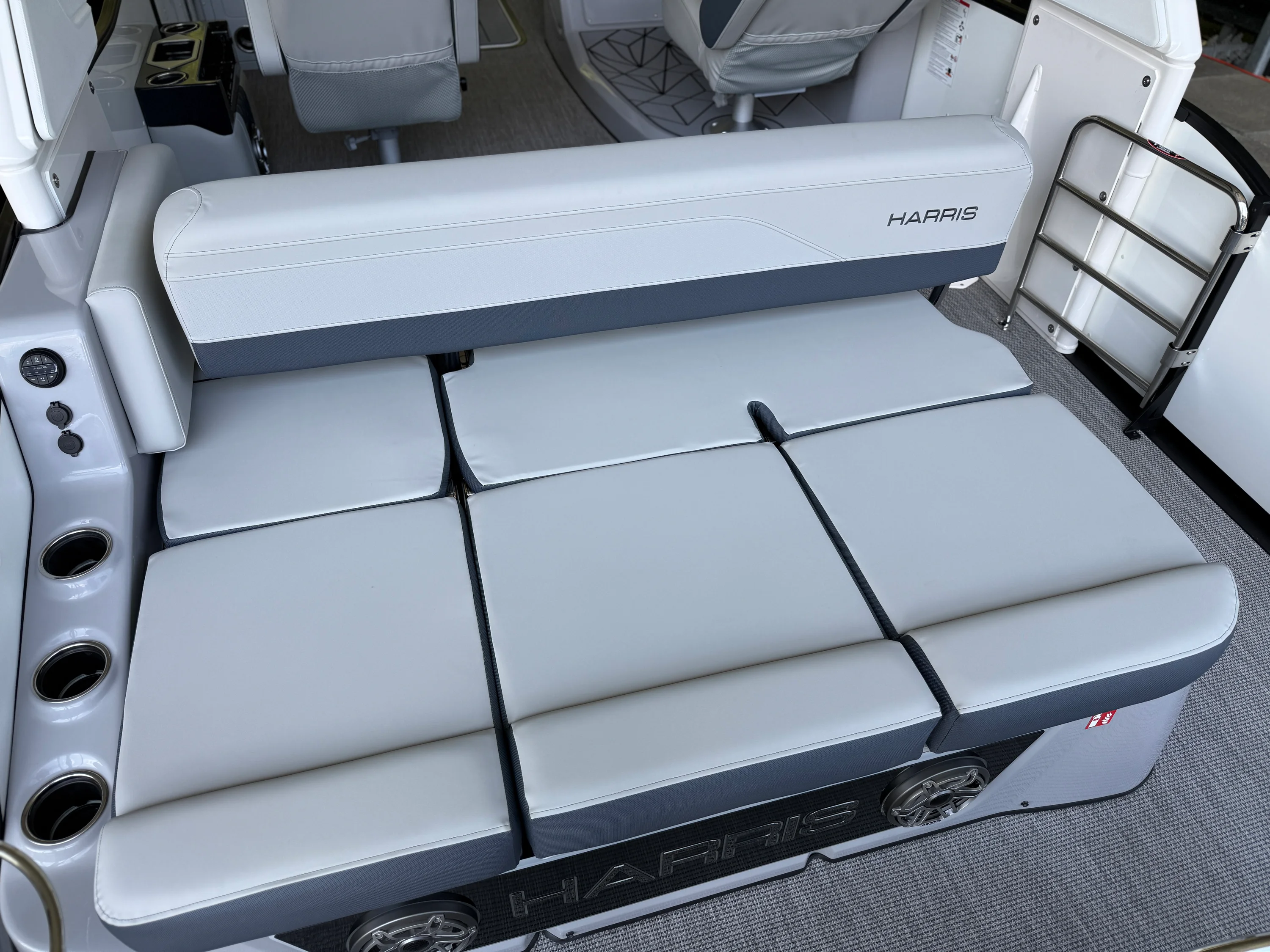 2026 Harris GRAND MARINER 250 Image Thumbnail #30