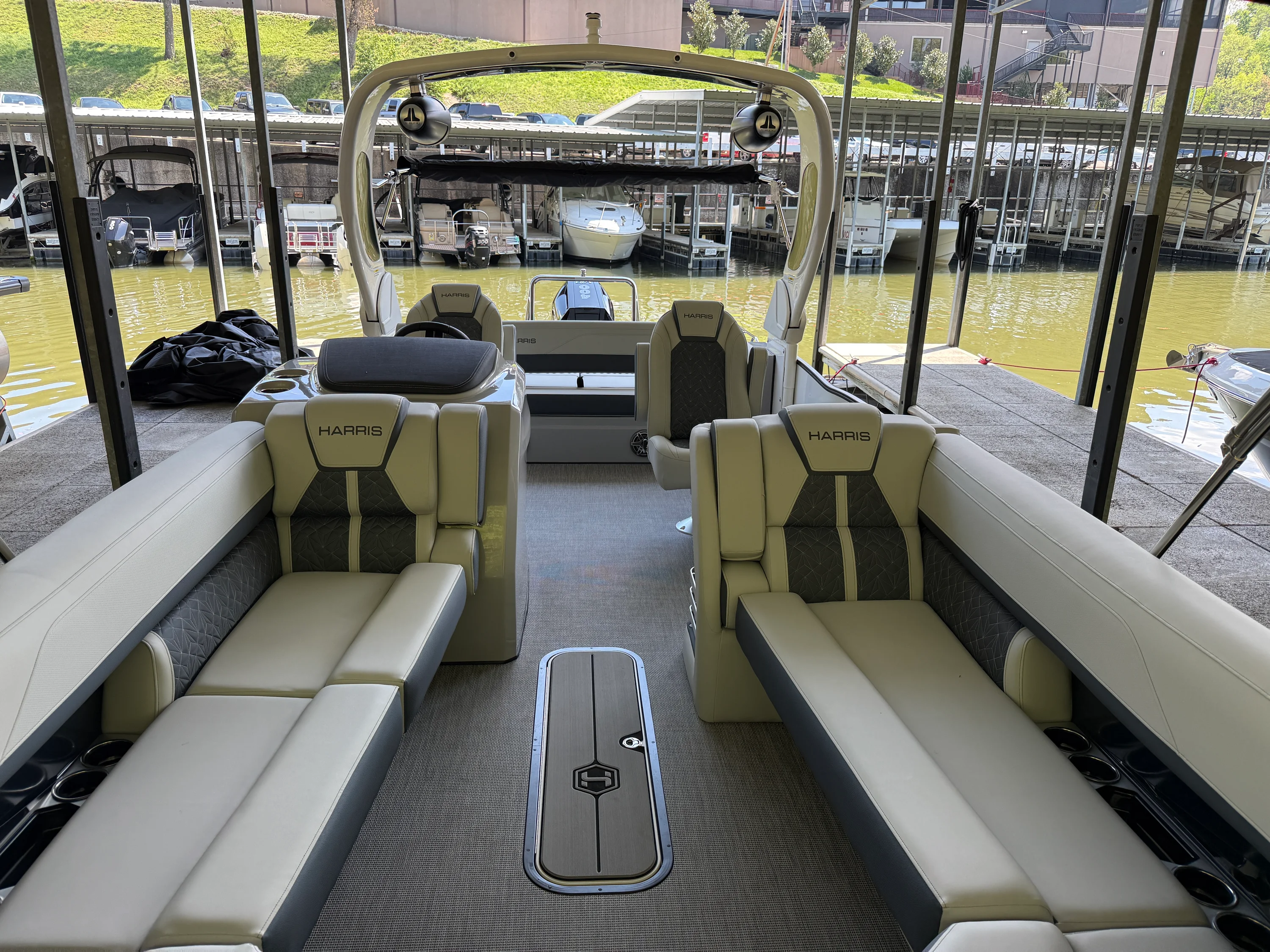 2026 Harris GRAND MARINER 250 Image Thumbnail #10