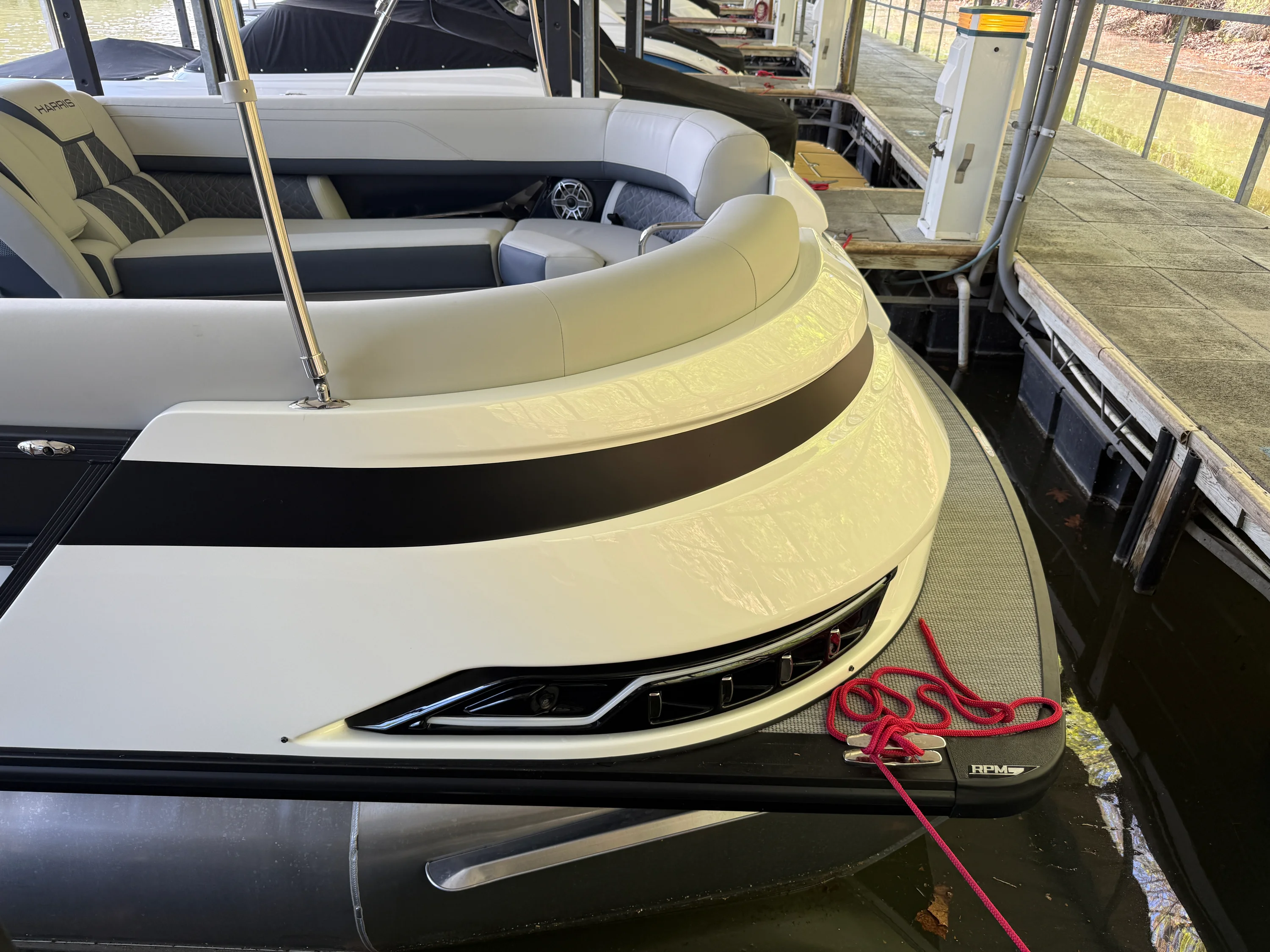 2026 Harris GRAND MARINER 250 Image Thumbnail #3