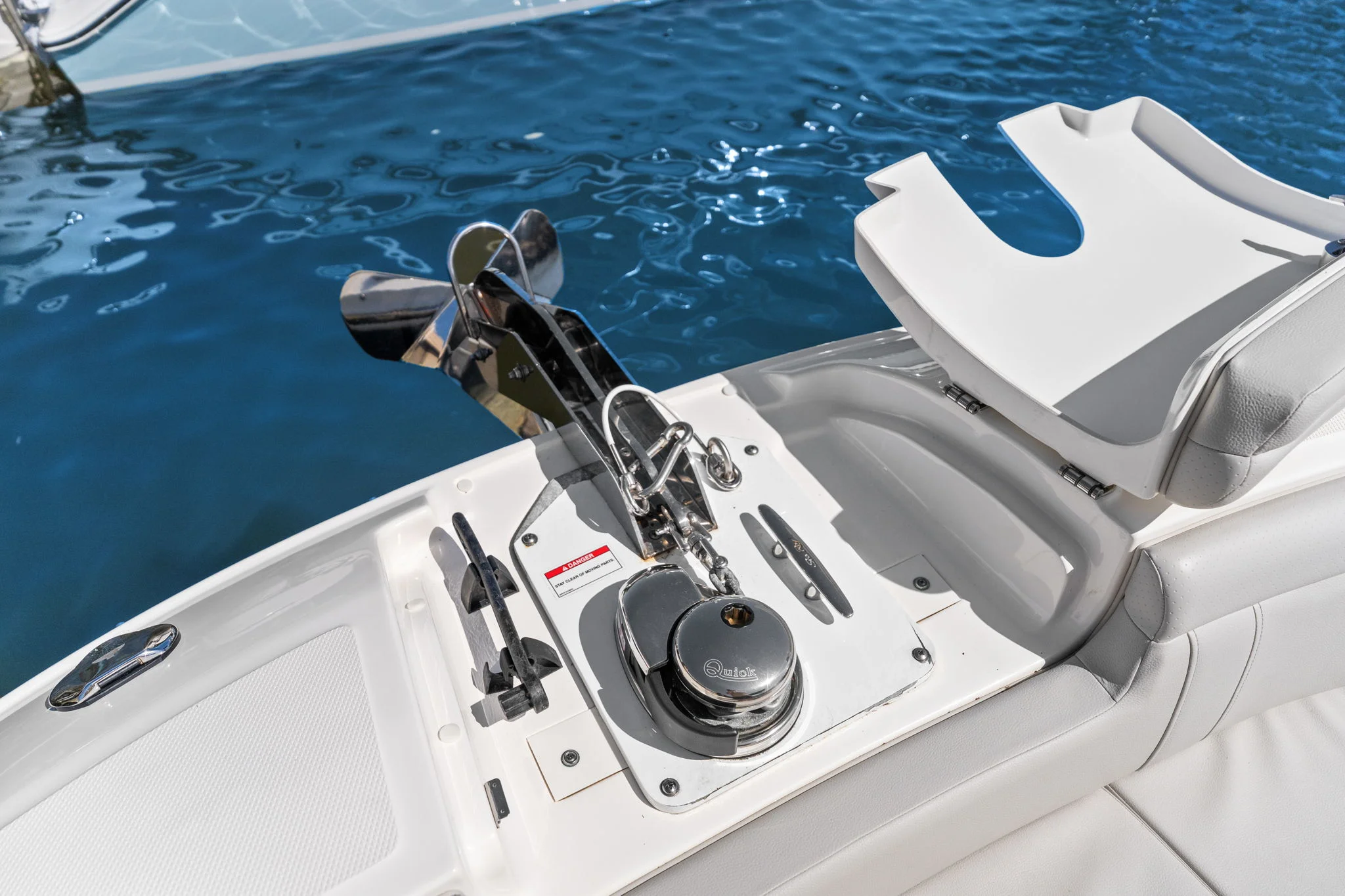 2023 Sea Ray 290 SDX OB Image Thumbnail #7