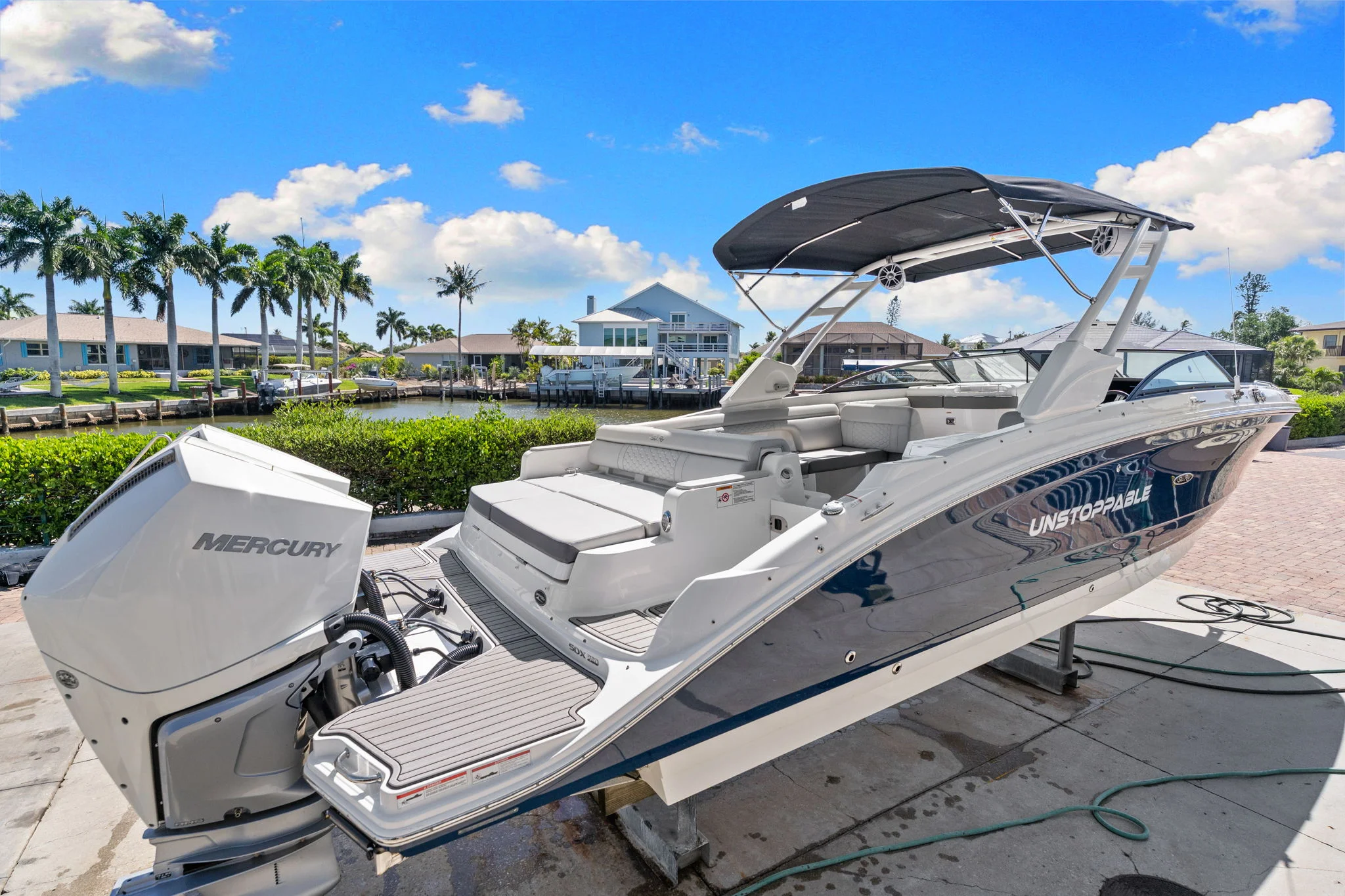 2023 Sea Ray 290 SDX OB Image Thumbnail #6