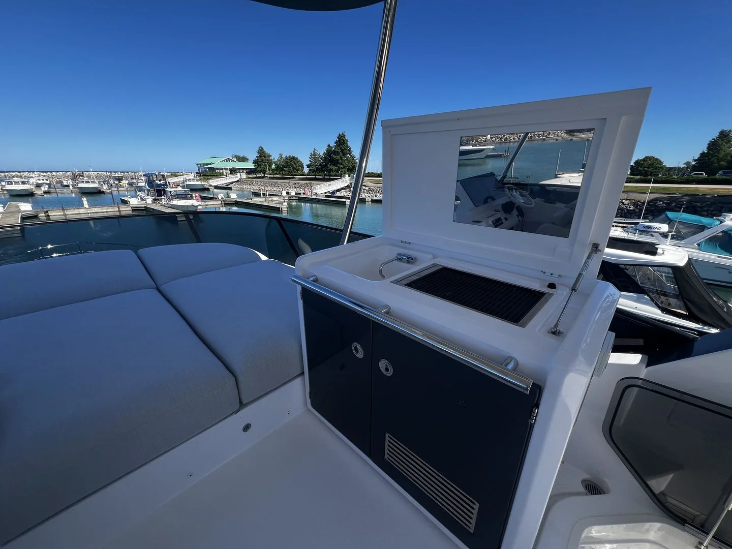 2027 Azimut Fly 53 Image Thumbnail #33