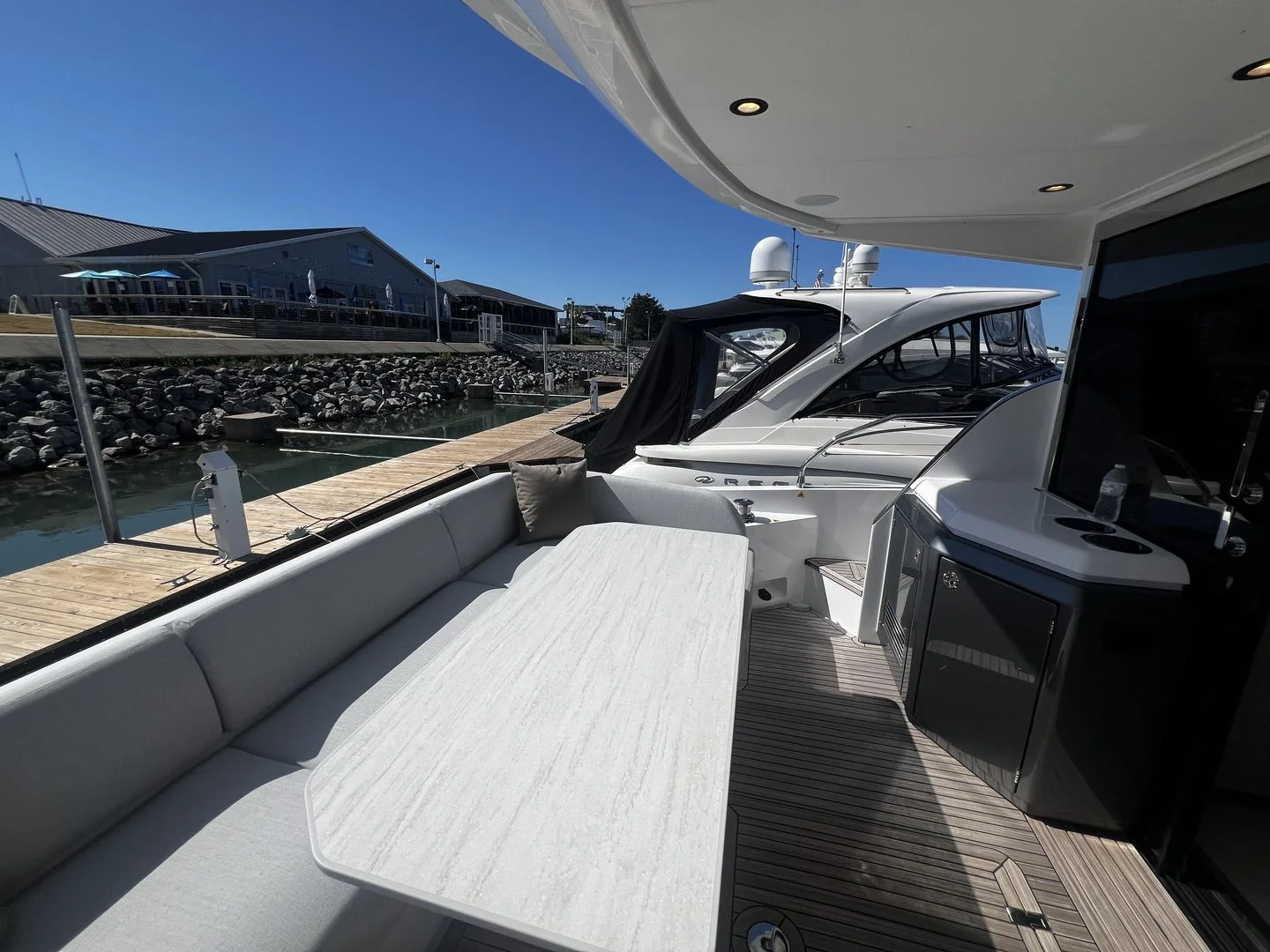 2027 Azimut Fly 53 Image Thumbnail #39