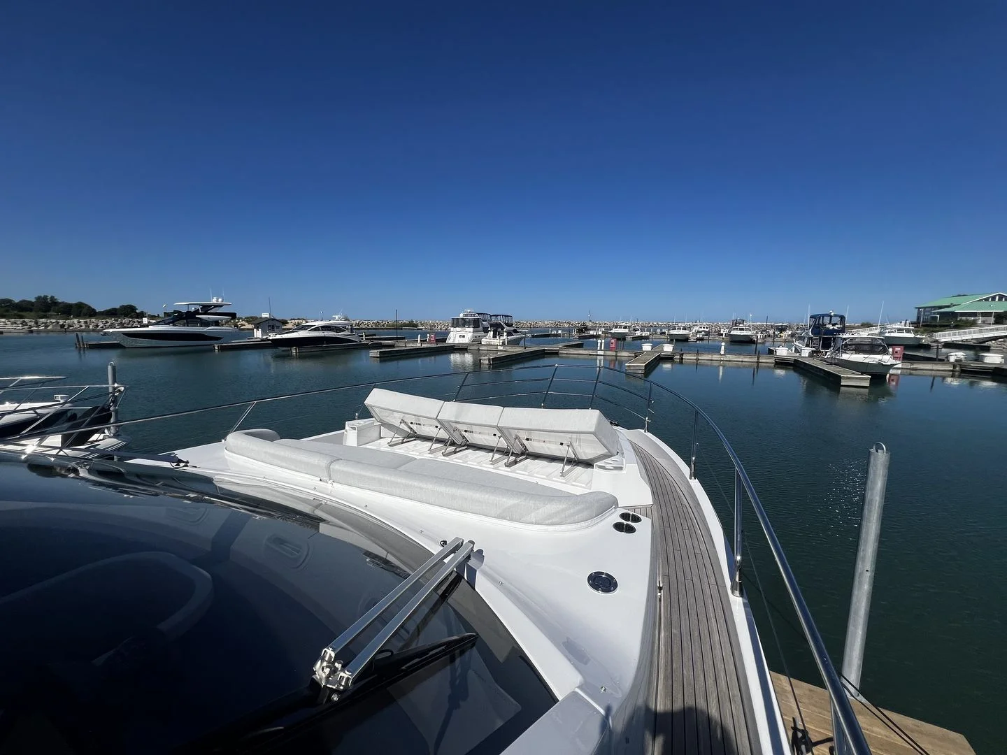 2027 Azimut Fly 53 Image Thumbnail #29