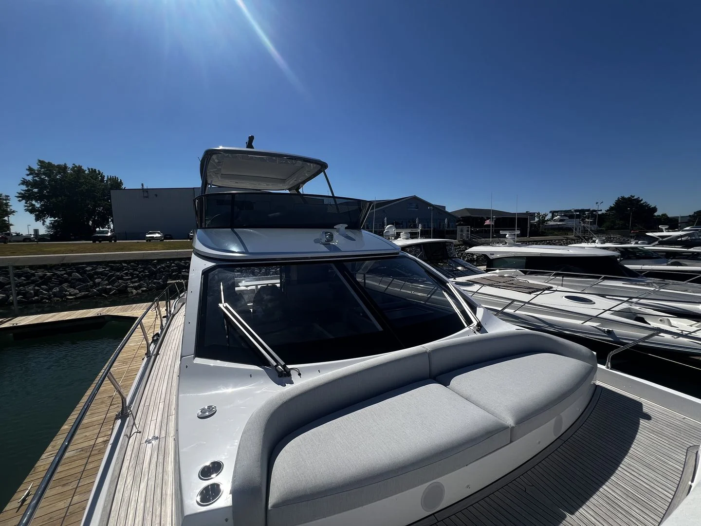 2027 Azimut Fly 53 Image Thumbnail #30