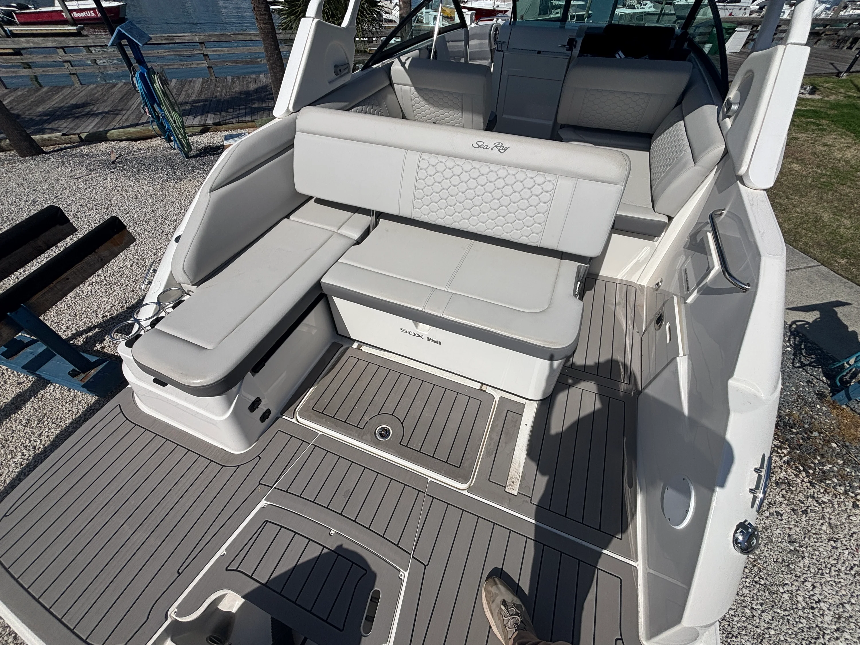 2022 Sea Ray 250 SD OB Image Thumbnail #8