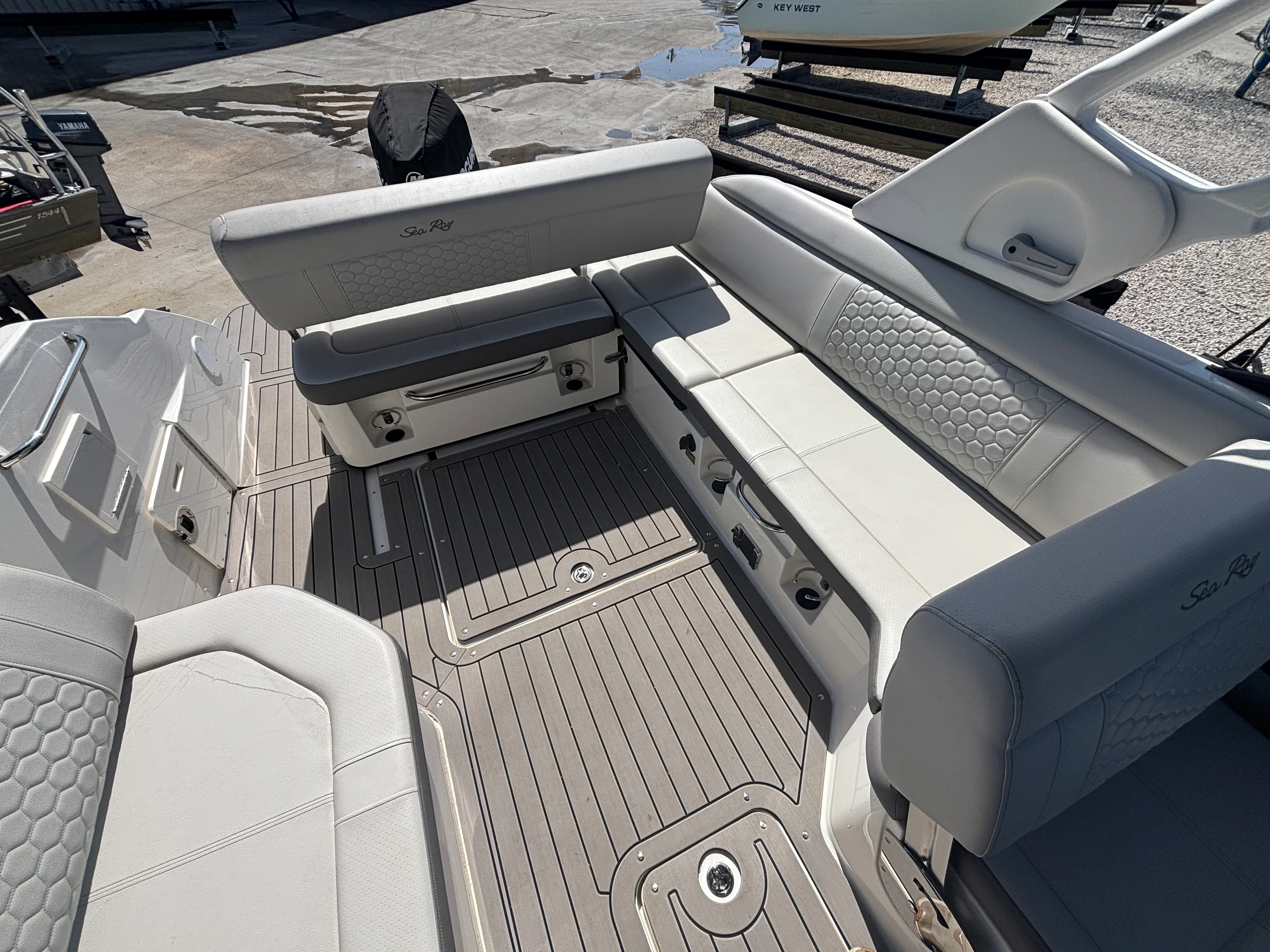 2022 Sea Ray 250 SD OB Image Thumbnail #17