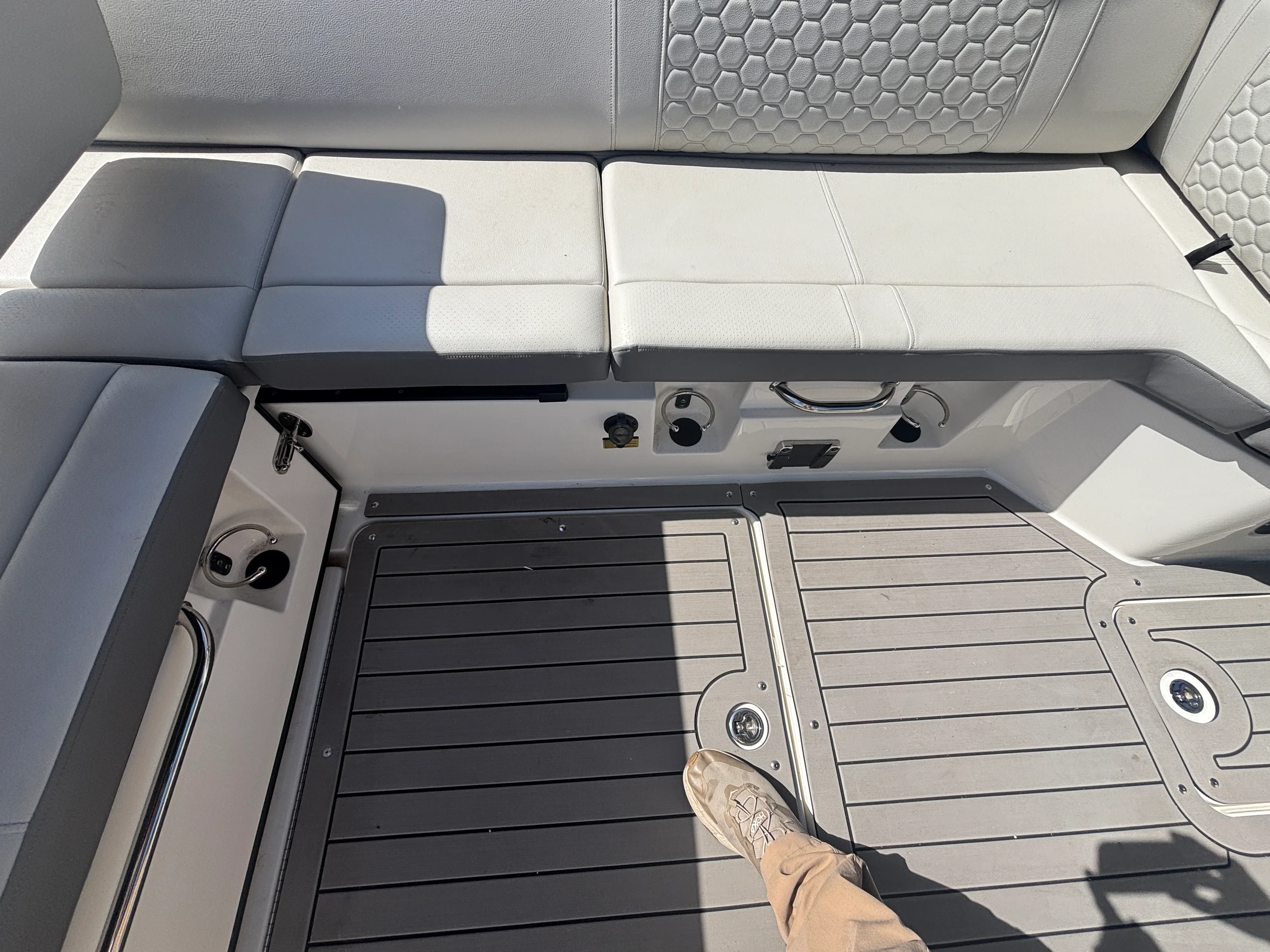 2022 Sea Ray 250 SD OB Image Thumbnail #15