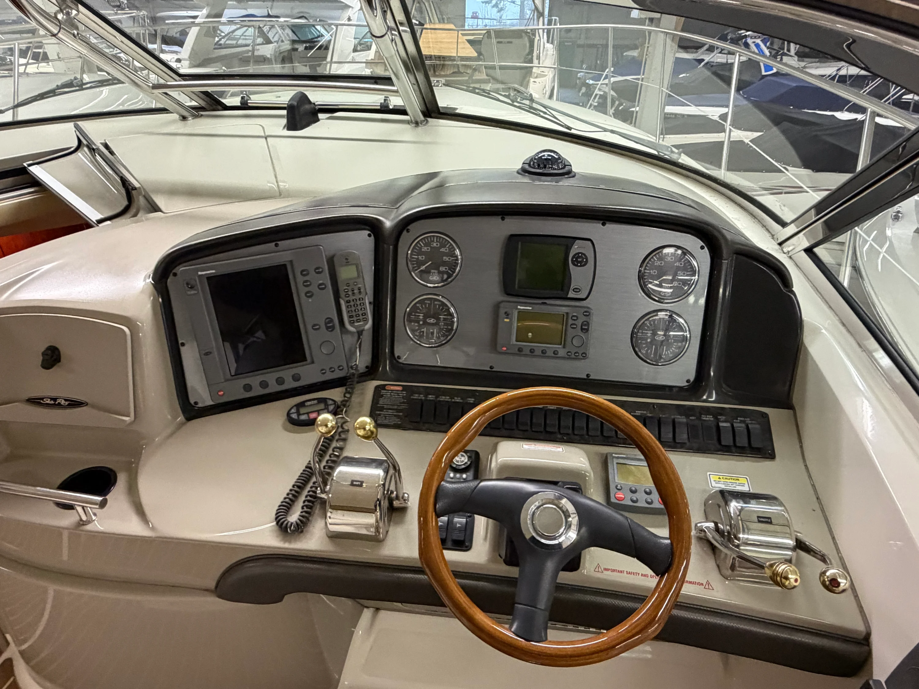 2004 Sea Ray 390 SUNDANCER Image Thumbnail #18