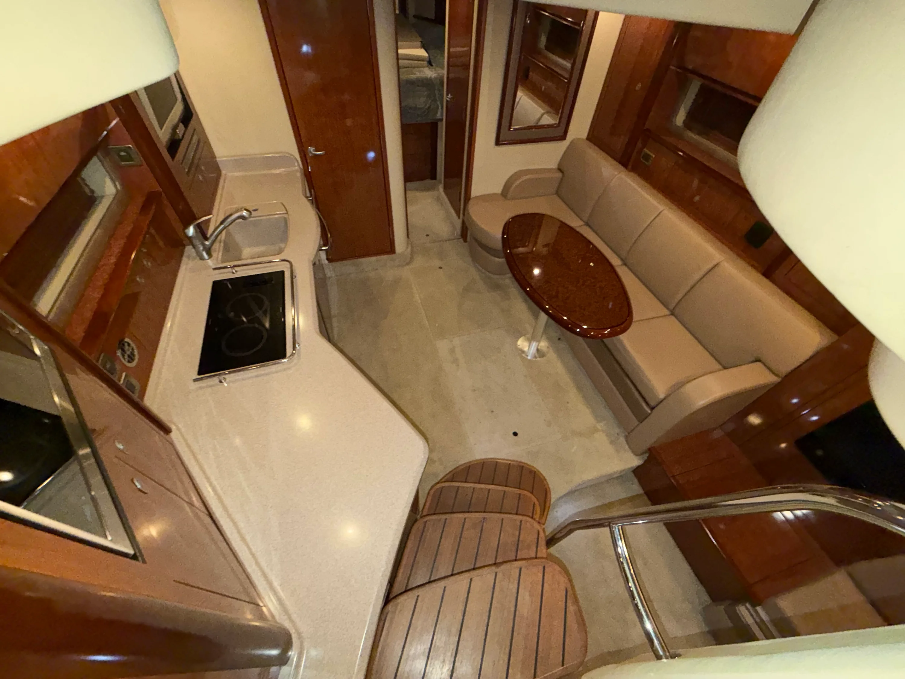 2004 Sea Ray 390 SUNDANCER Image Thumbnail #20