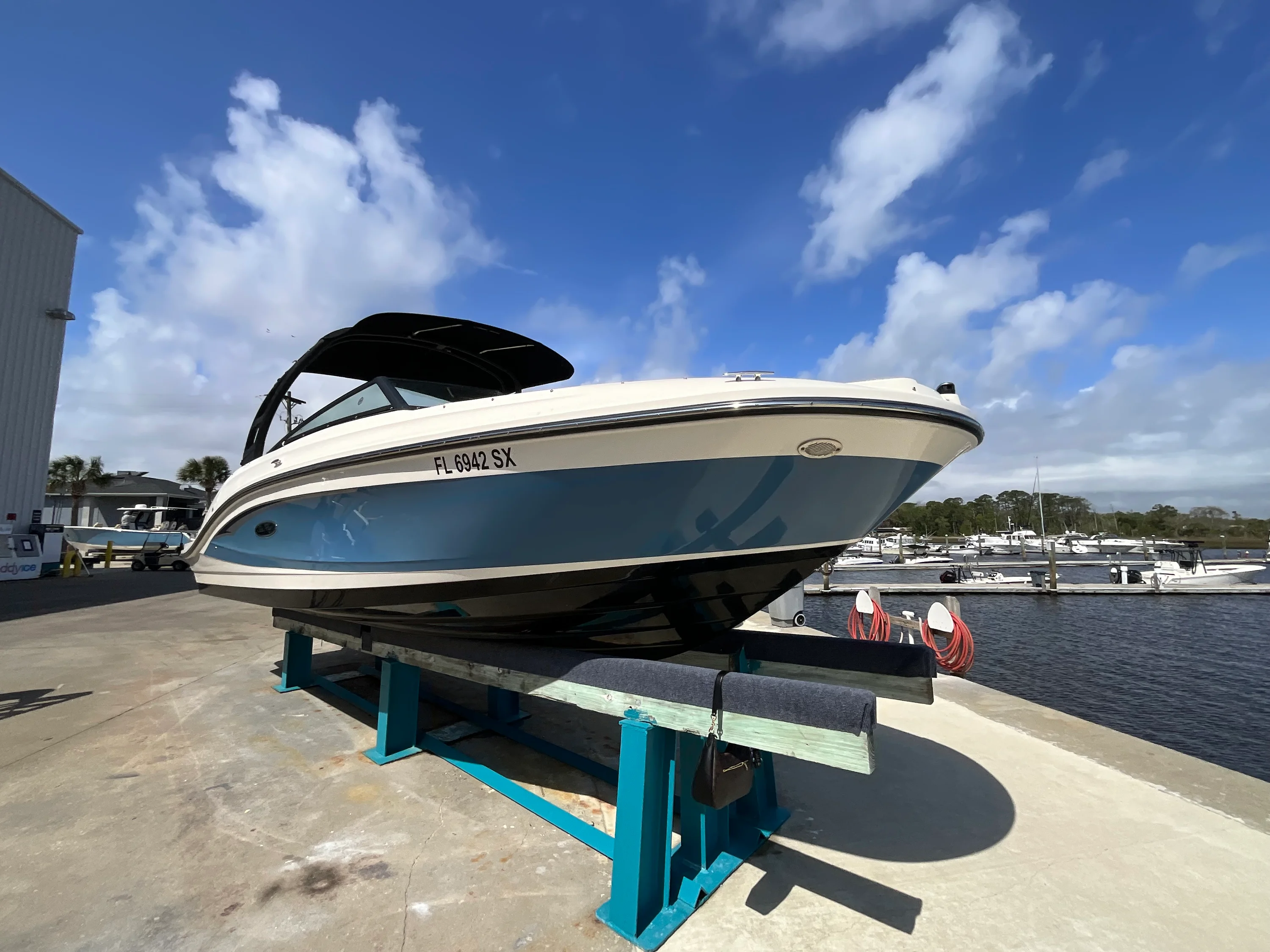 2021 Sea Ray 23 SPX Image Thumbnail #1